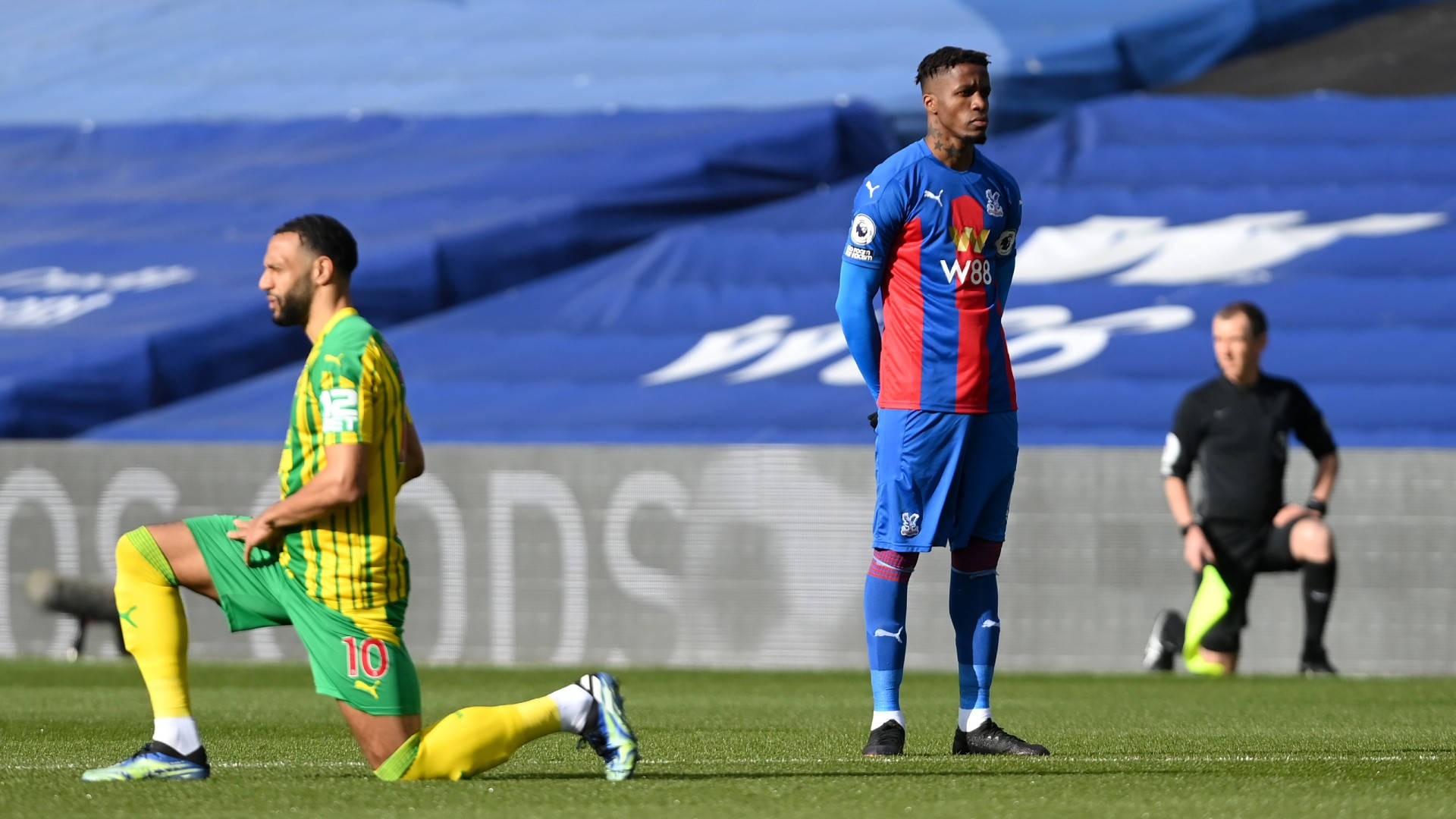 Wilfried Zaha With Other Football Players