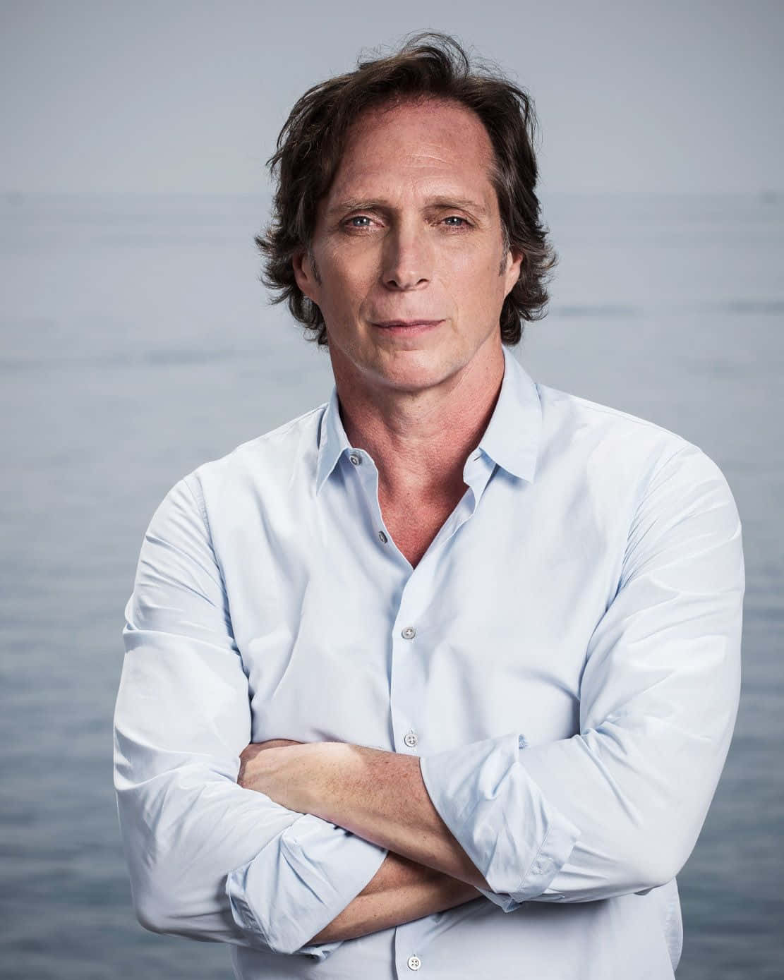 William Fichtner Posing In A Suit Background