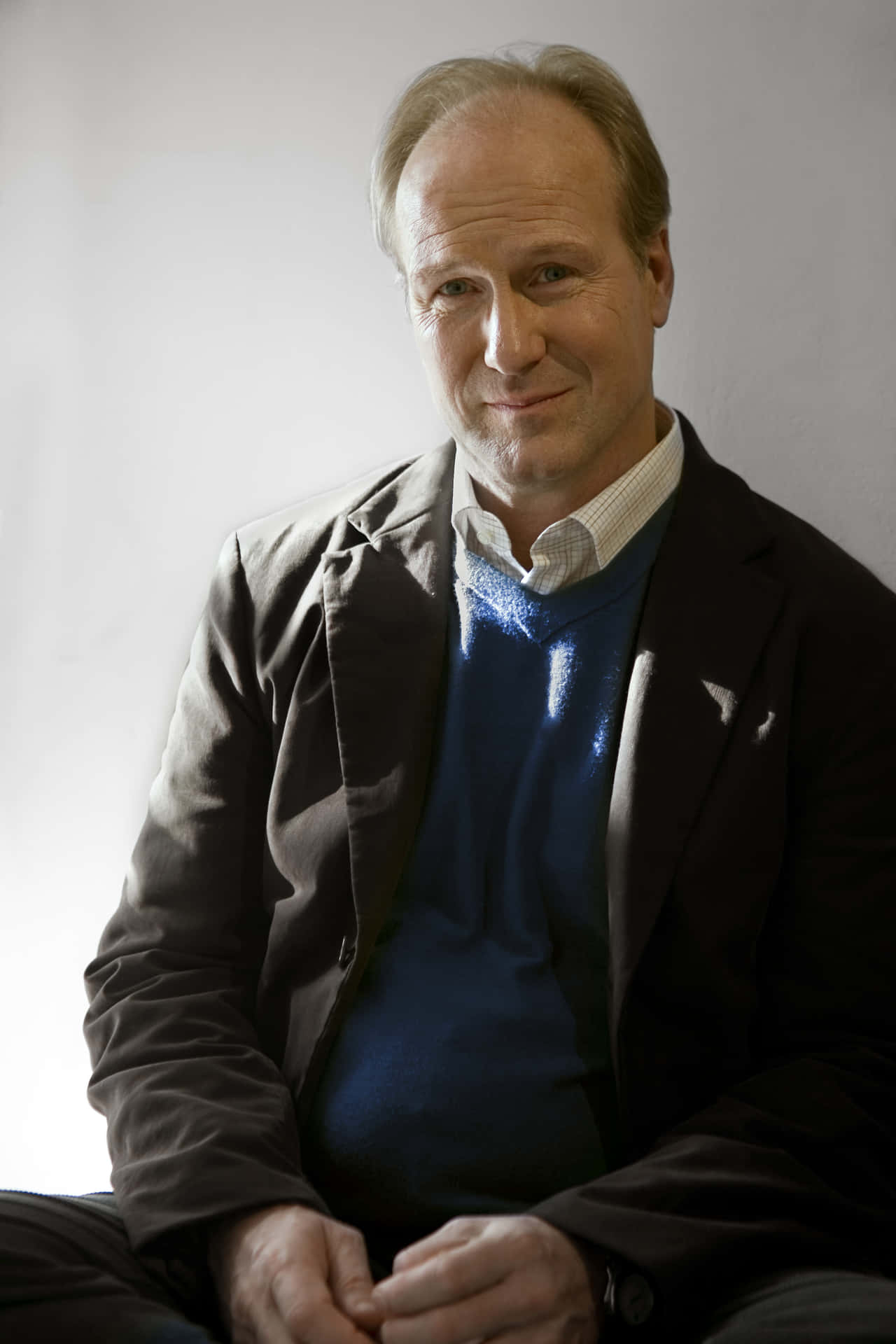 William Hurt Striking A Pose Background