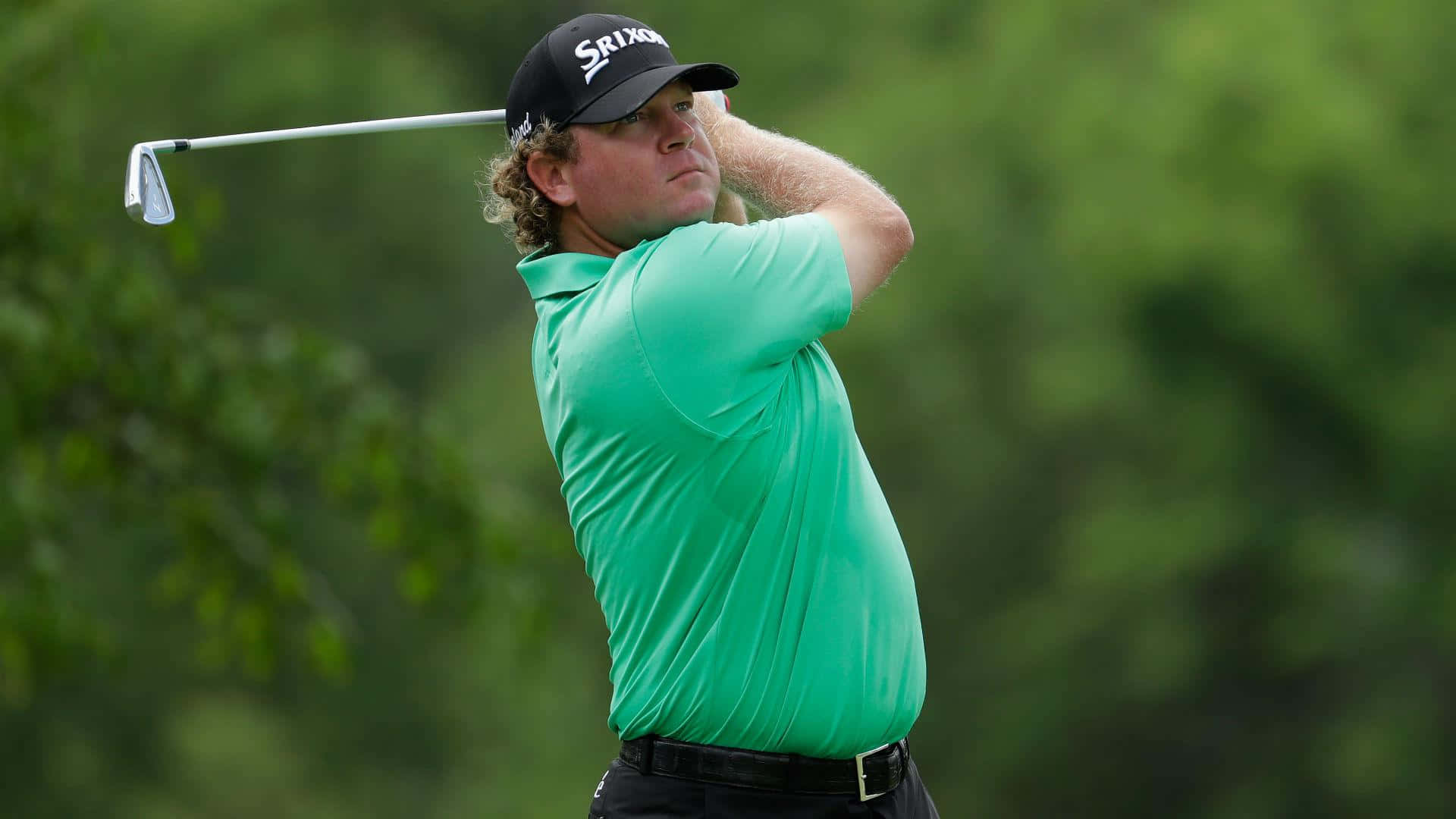 William Mcgirt Swinging His Golf Club Background