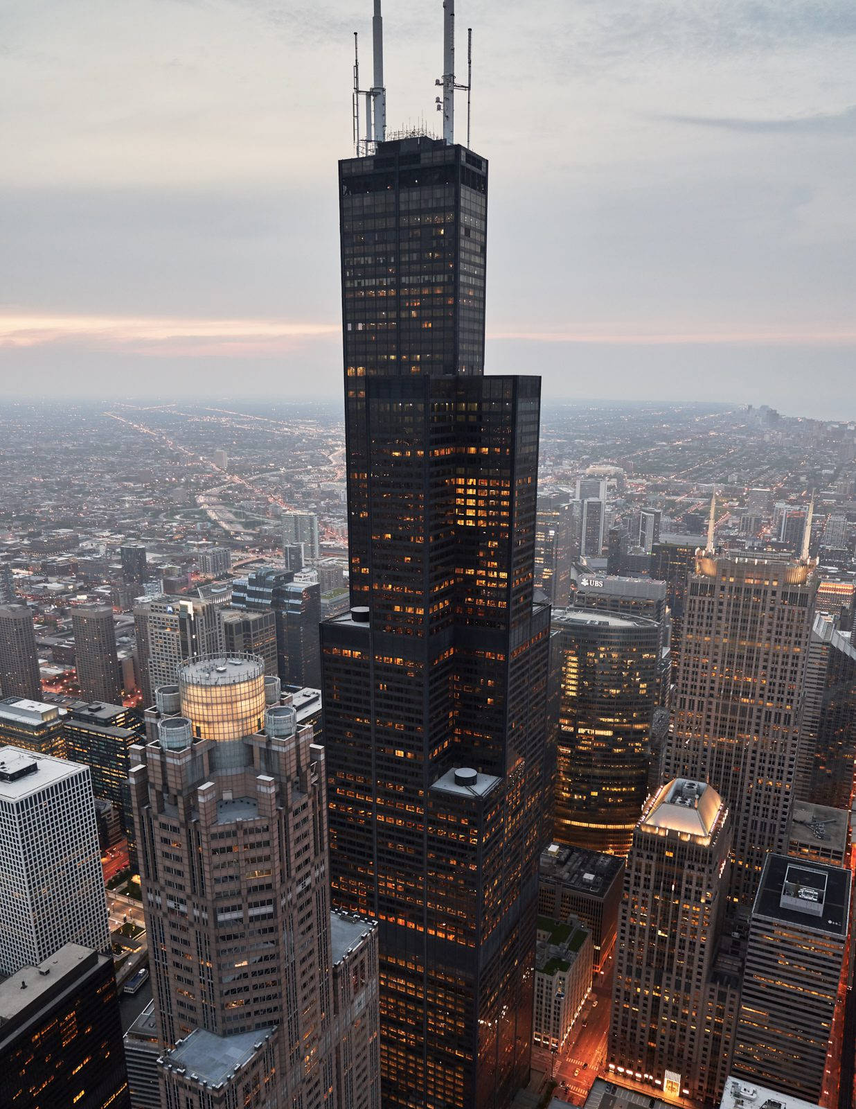 Willis Tower 65-story 311 South Wacker Parking - Parkabm Background