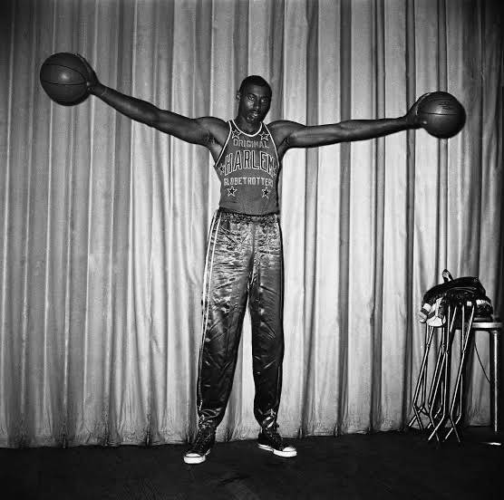 Wilt Chamberlain Basketball Background
