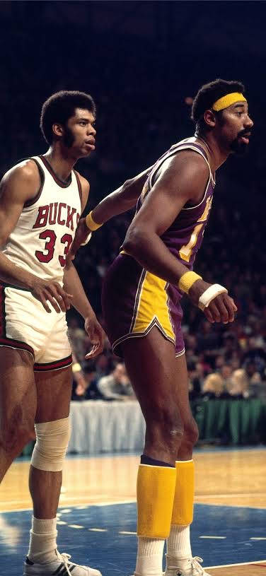 Wilt Chamberlain Guarding Background