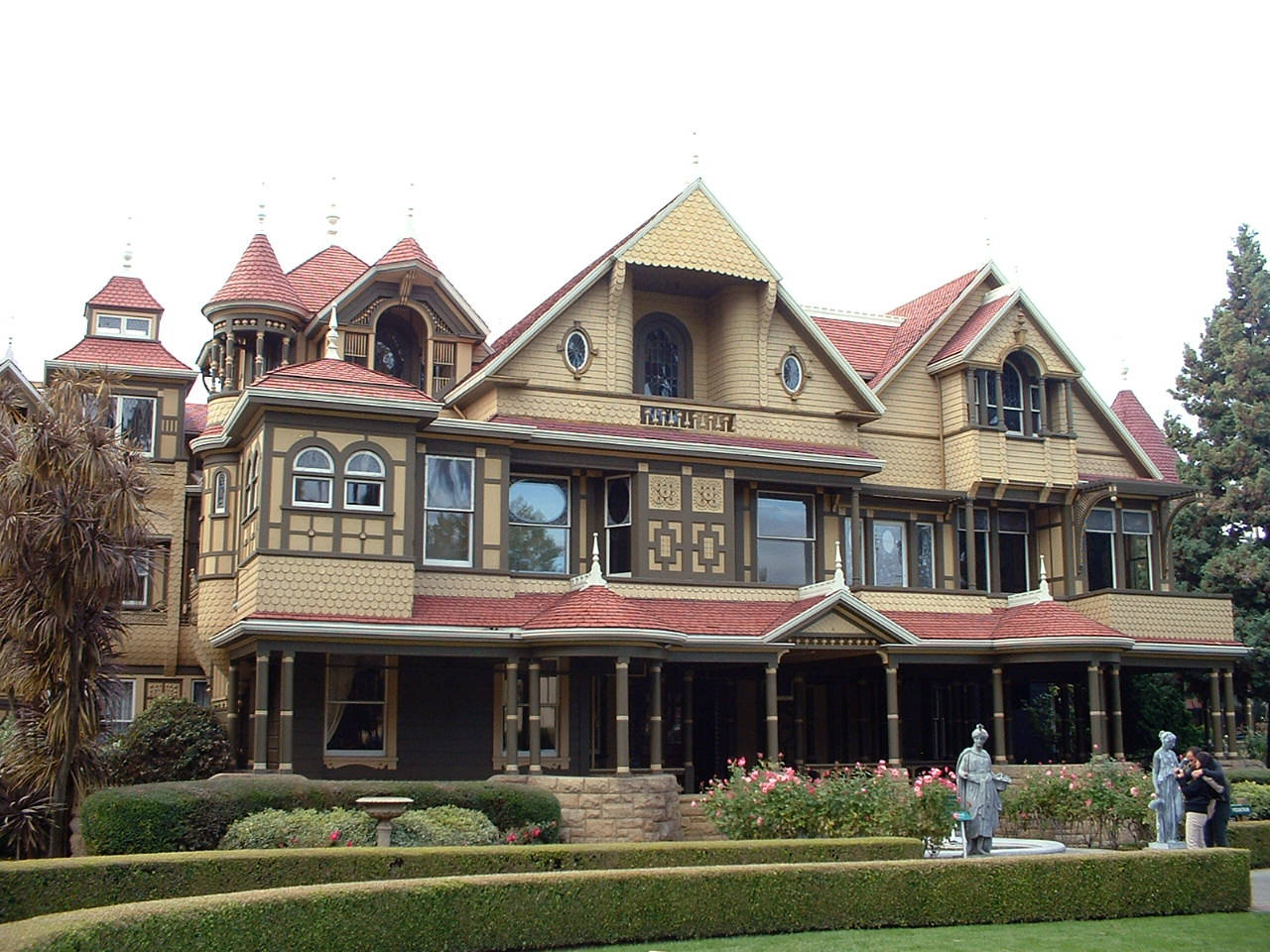 Winchester Mystery House Full Exterior