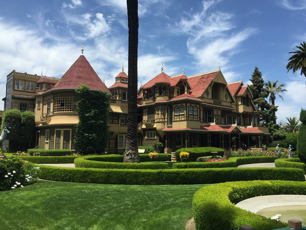 Winchester Mystery House Side Photo