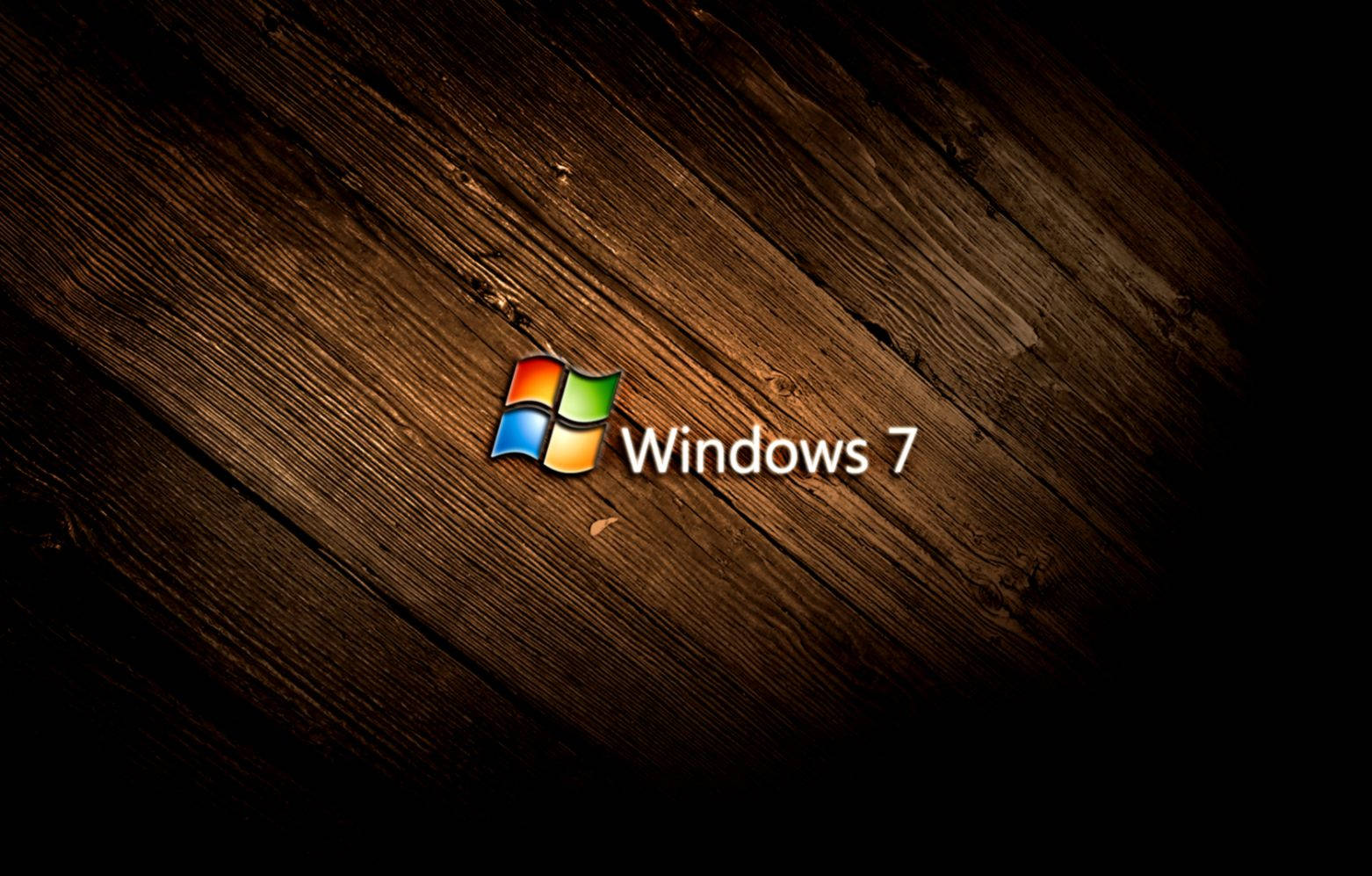 Windows 7 Wood Themed Screen Background