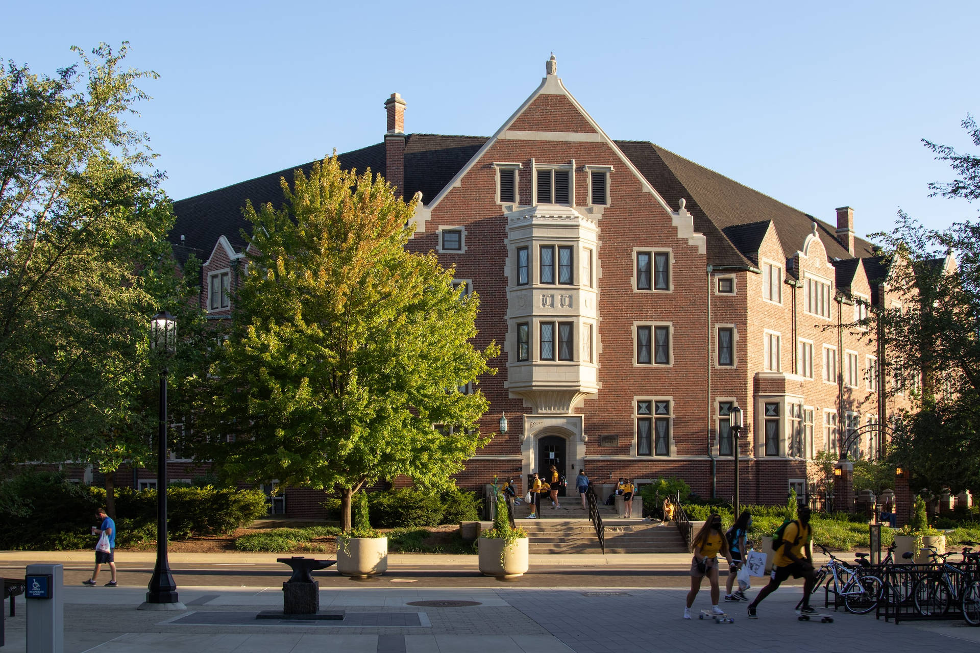 Windsor Residence Hall At Purdue University Background