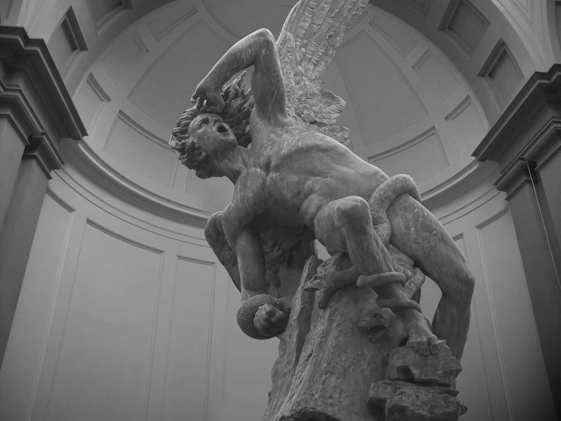 Winged_ Victory_ Sculpture_ B W