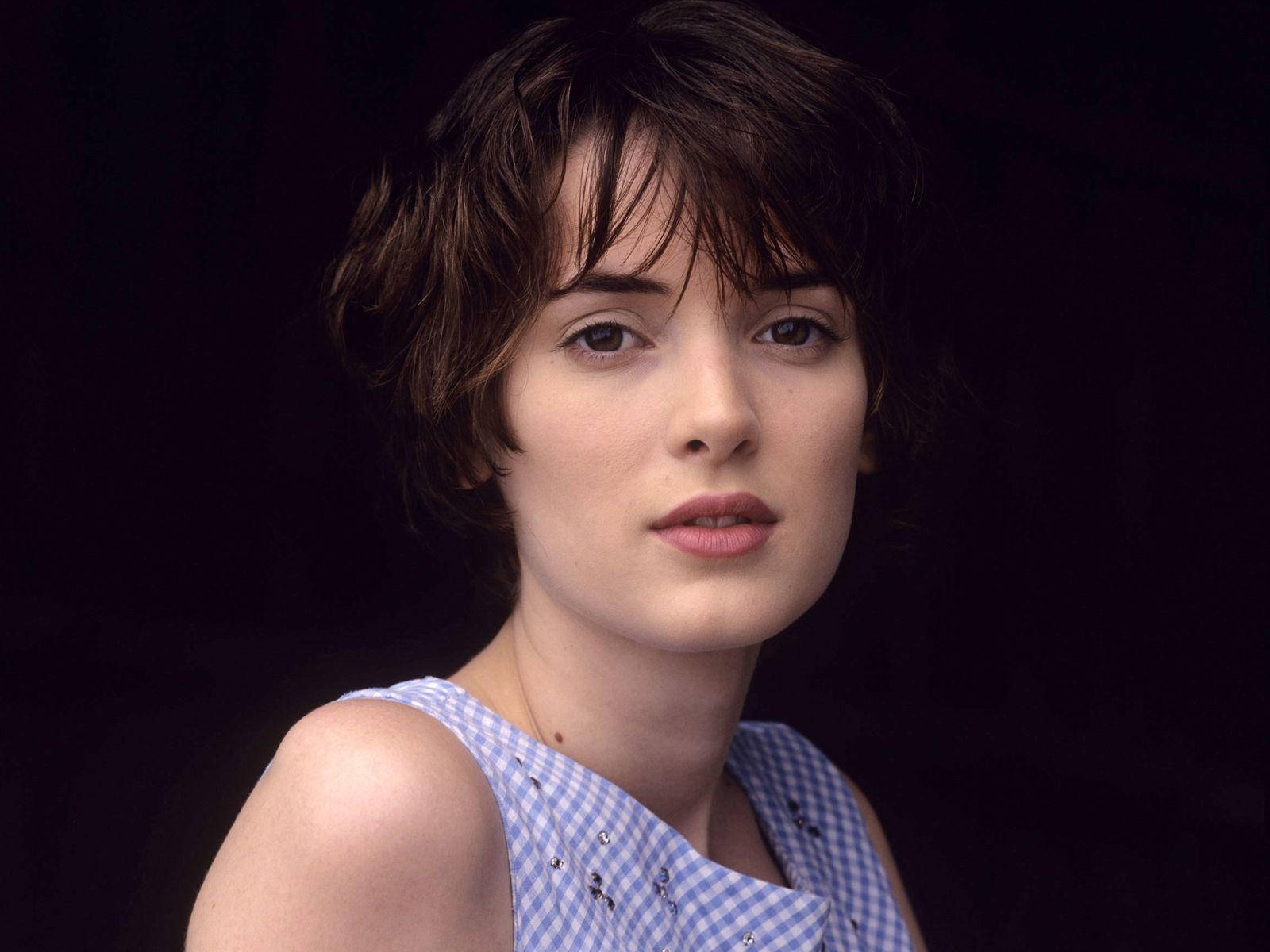 Winona Ryder Sultry Stare Background