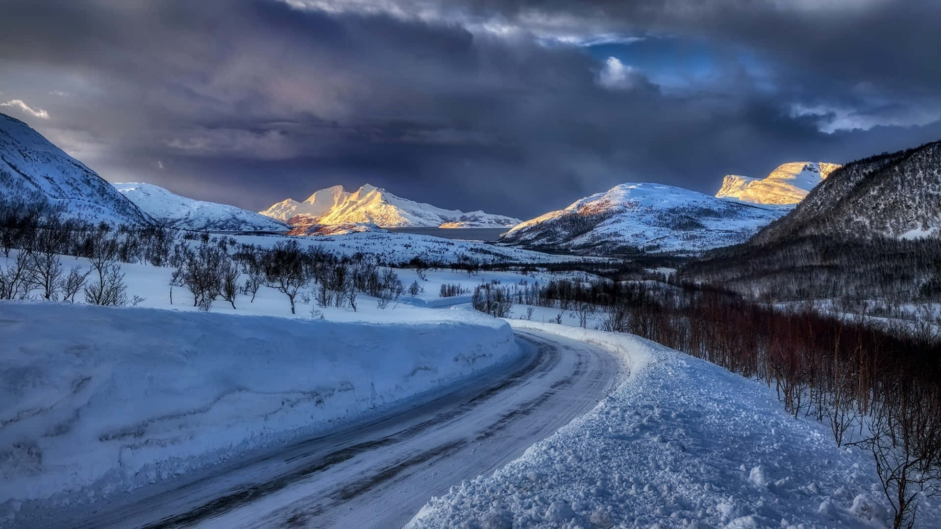 Winter Mountains With Road Laptop Background