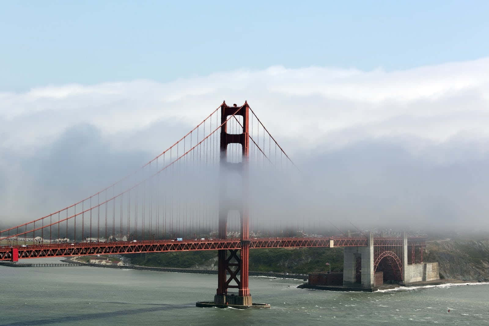 Witness The San Francisco Fog In All Its Ethereal Wonder Background