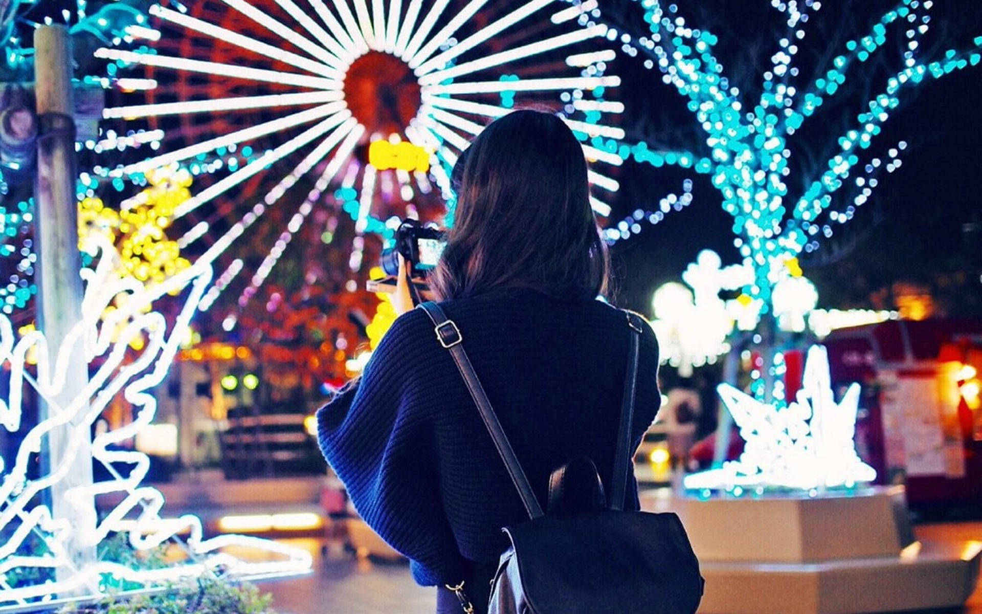 Woman In Yokohama Amusement Park Background