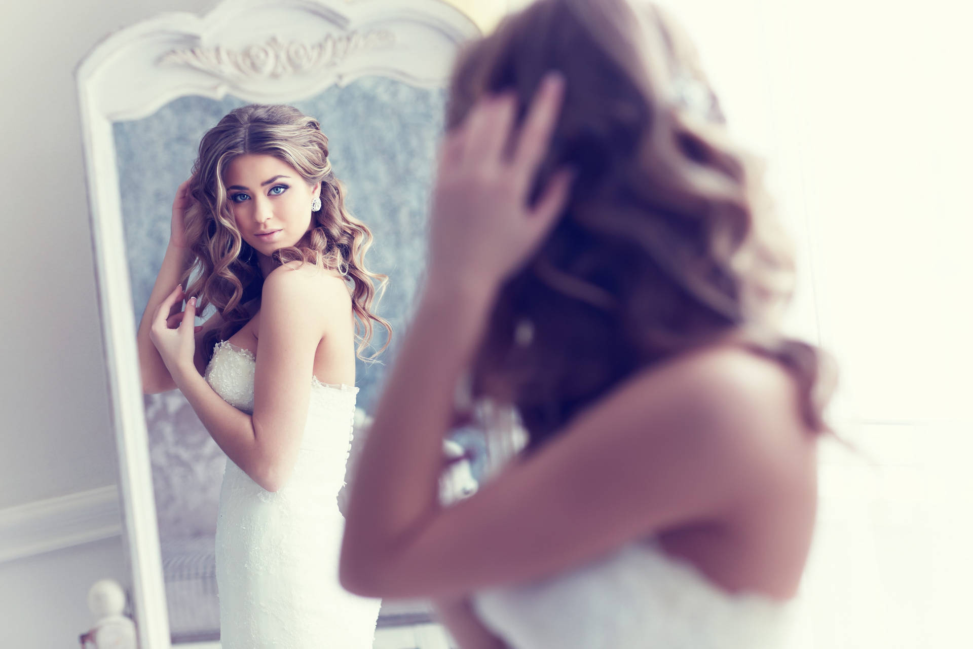 Woman's Reflection Wedding Dress Background