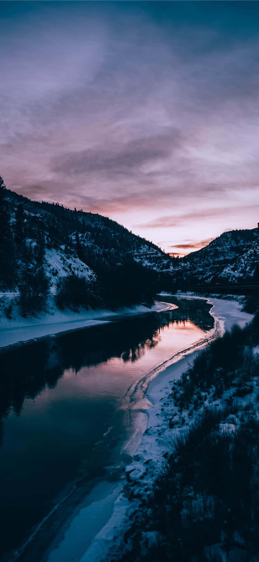Wonderful River In Snow Background