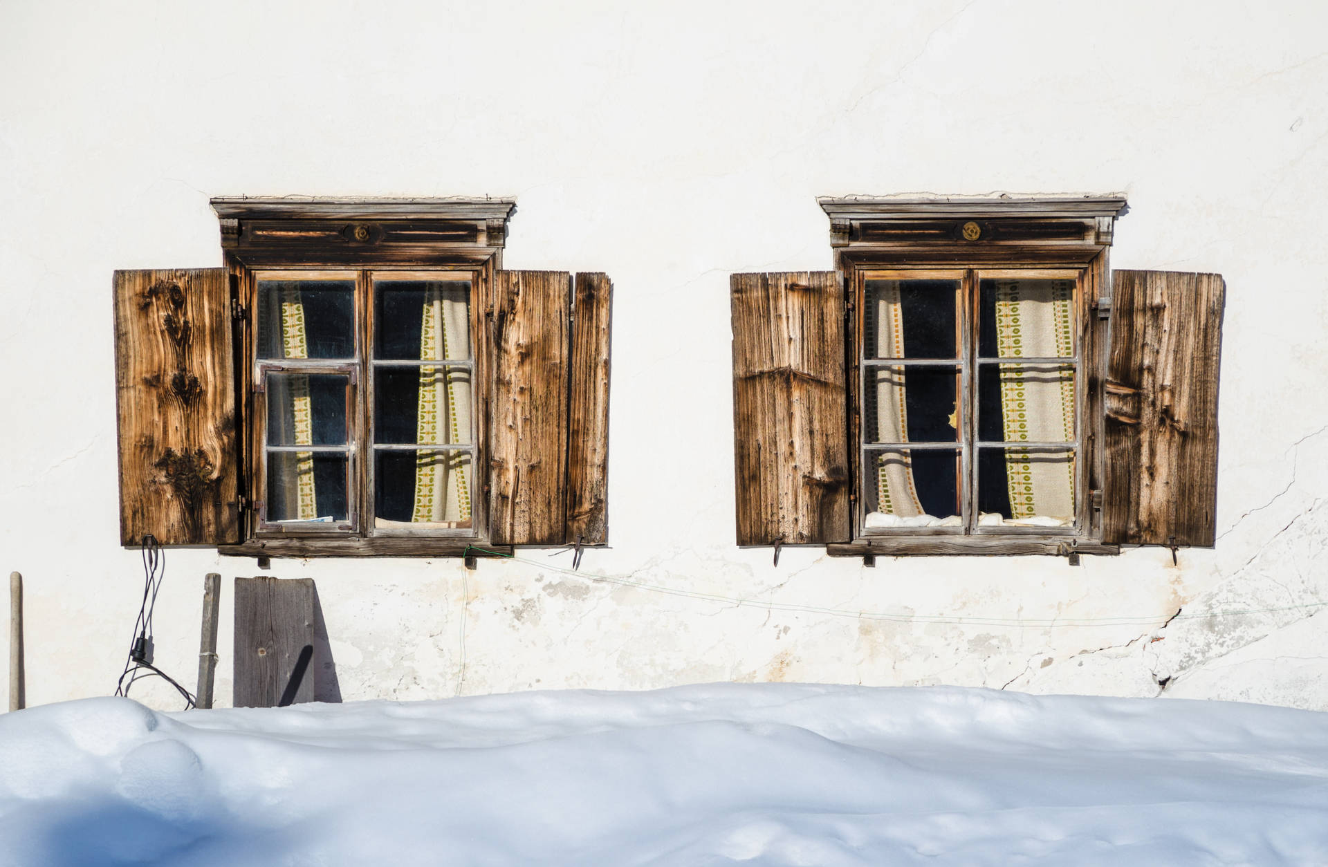 Wooden Windows Winter Background