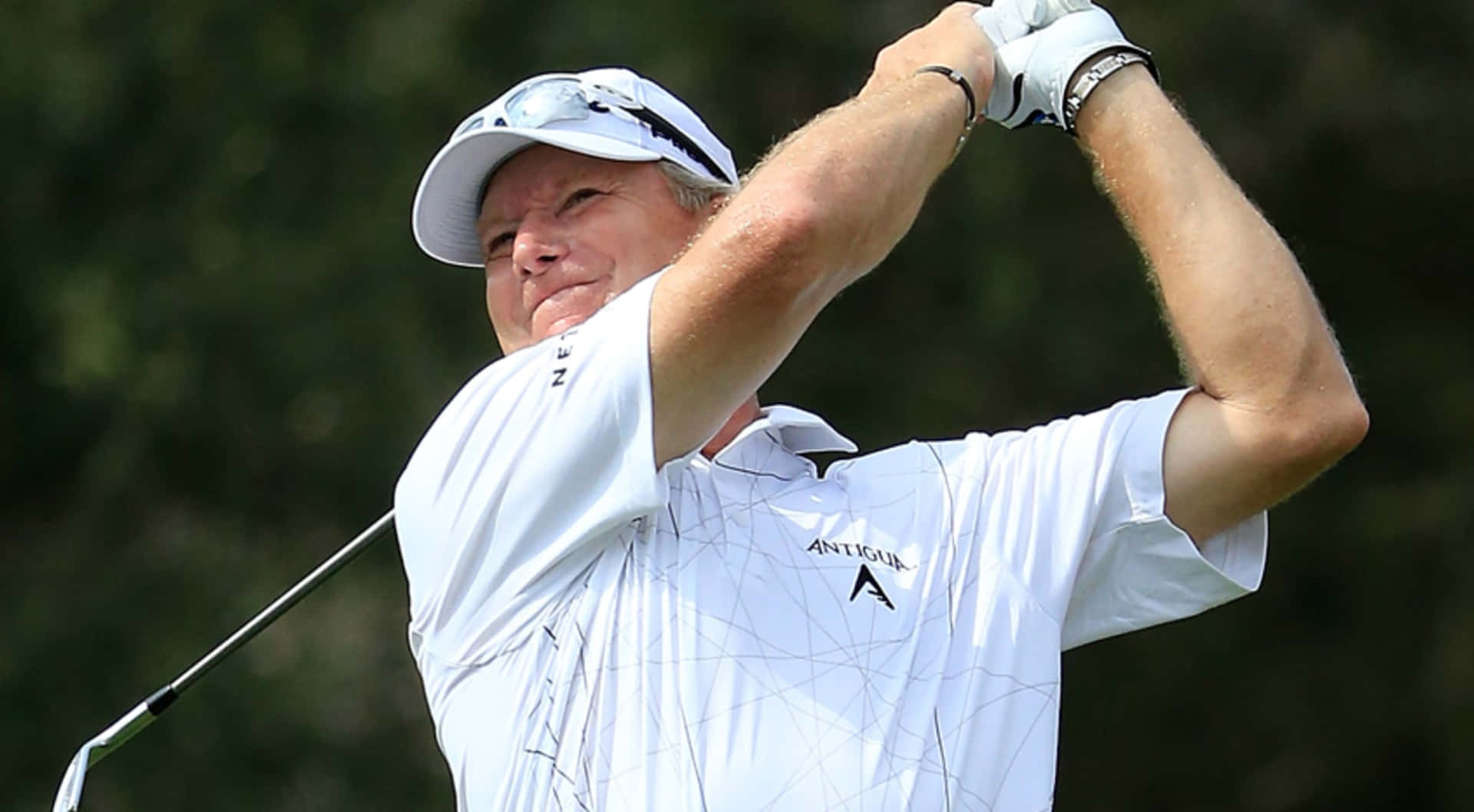 Woody Austin Swinging