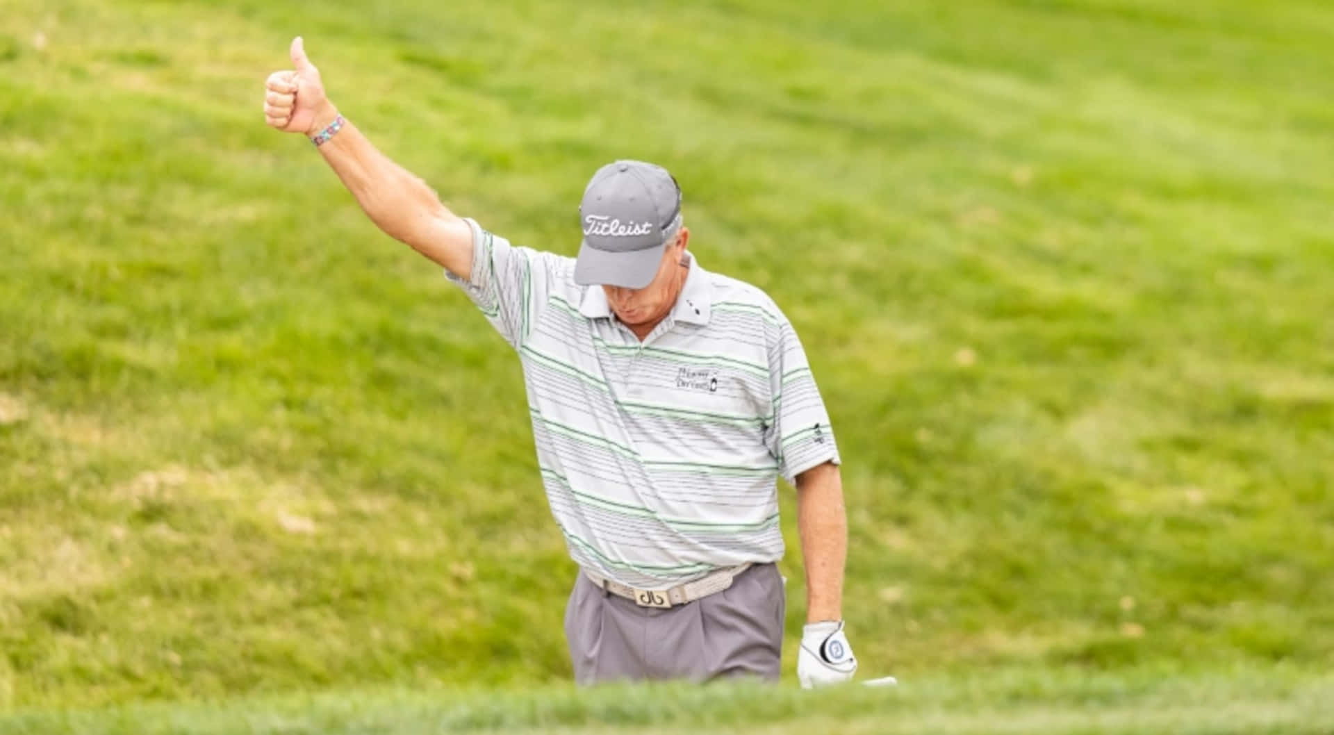 Woody Austin Thumbs Up