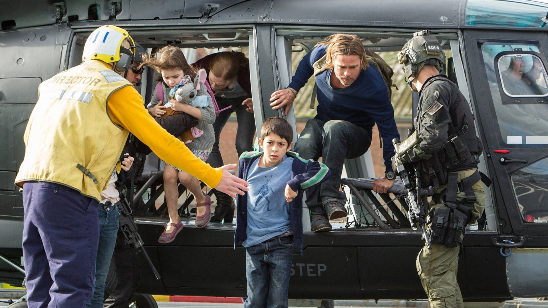 World War Z Getting Off Helicopter Background