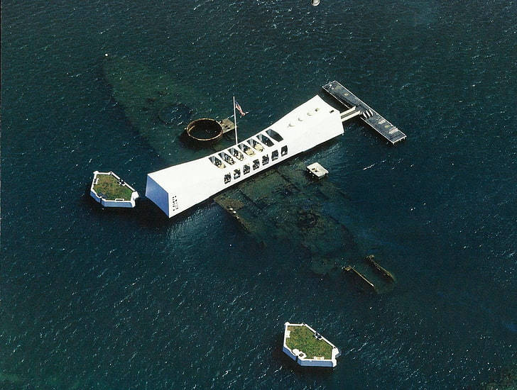 Wrecked Ship Sinks In Pearl Harbor Background