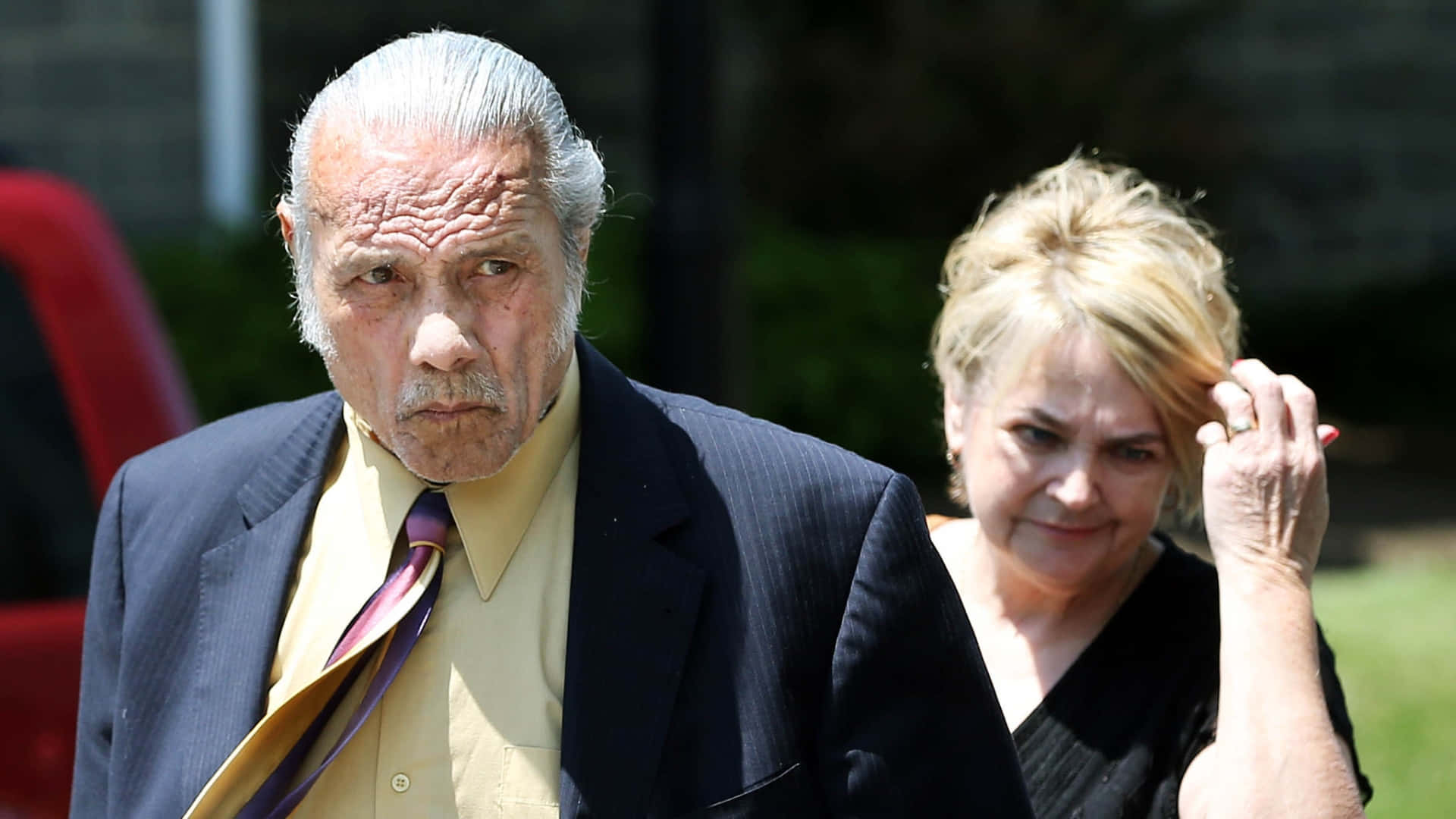 Wrestling Legend Jimmy Snuka With His Beloved Wife Background