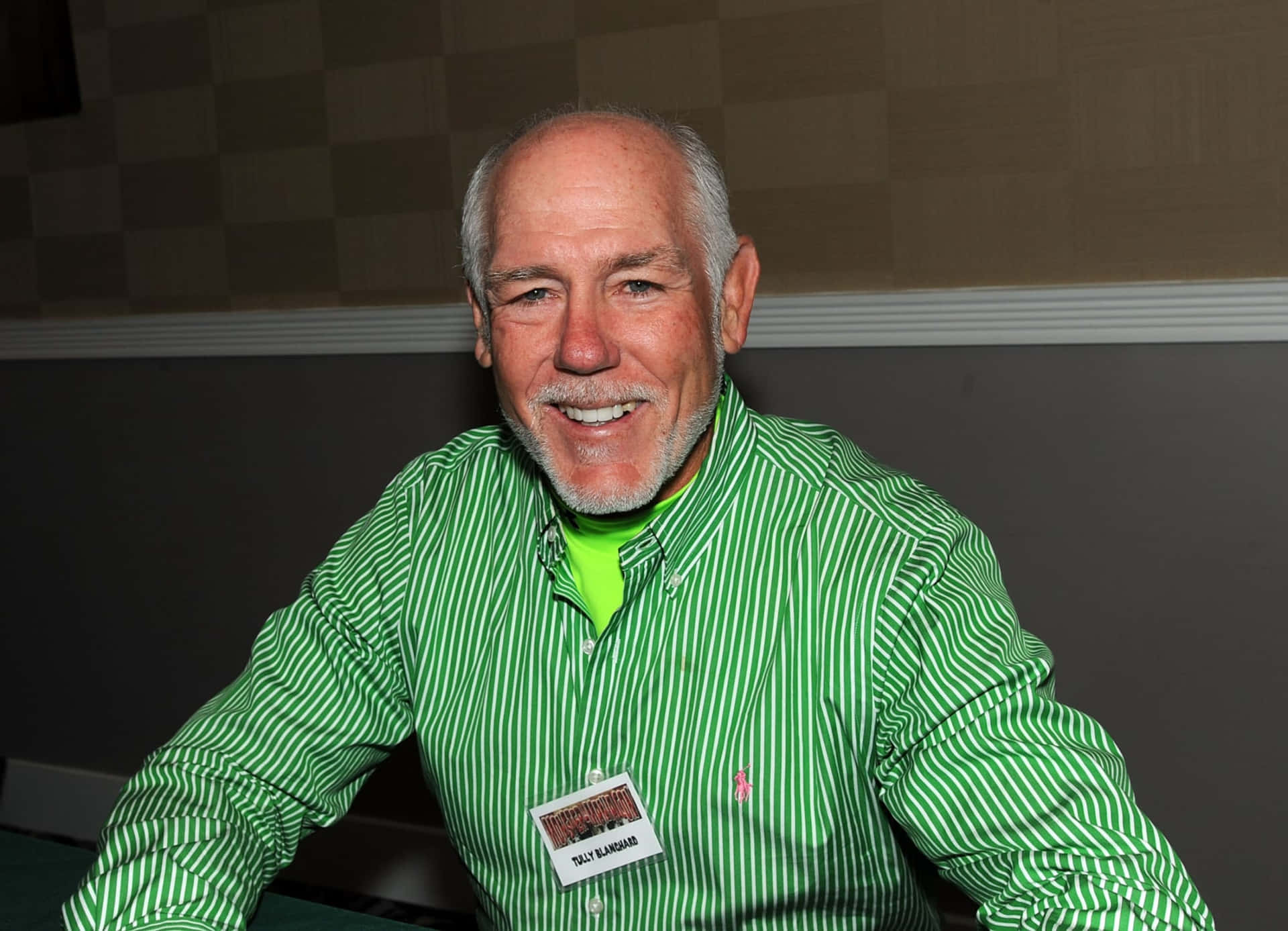 Wrestling Legend Tully Blanchard In Action Background