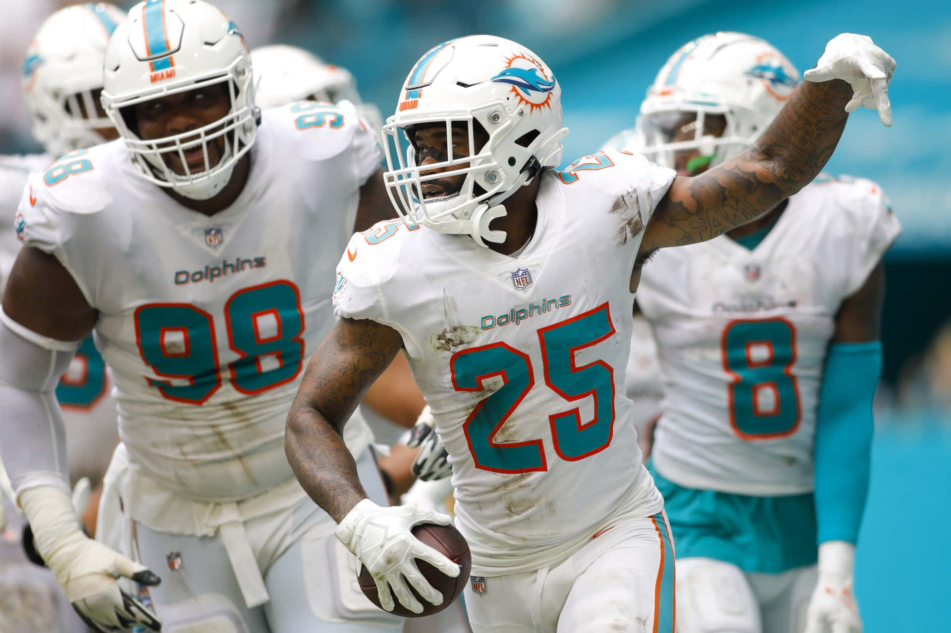 Xavien Howard Miami Dolphins Team Background