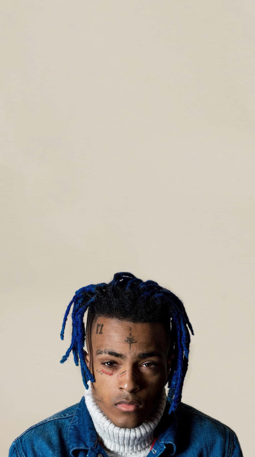 Xxxtentacion Wearing Blue Hair Background