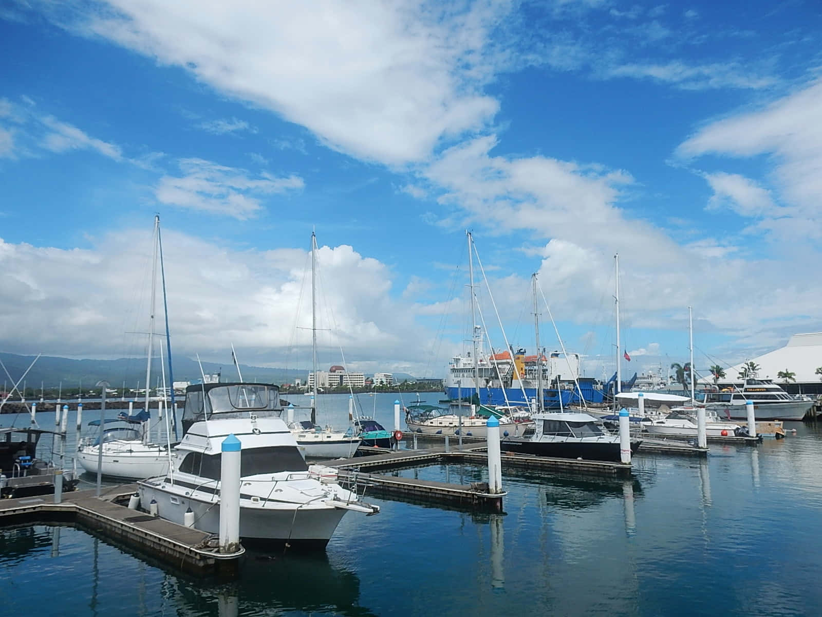 Yachts On Apia Background