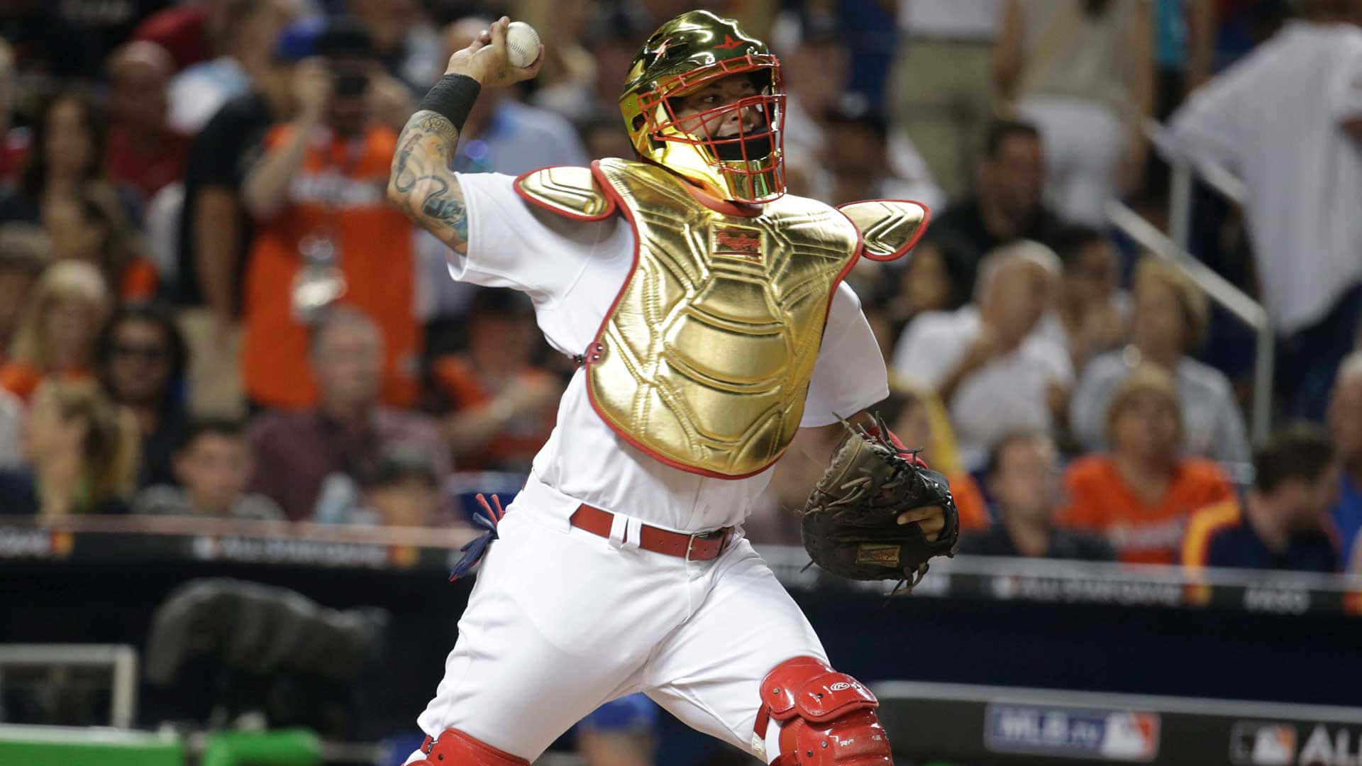 Yadier Molina, 9x All-star Catcher For The St. Louis Cardinals Background