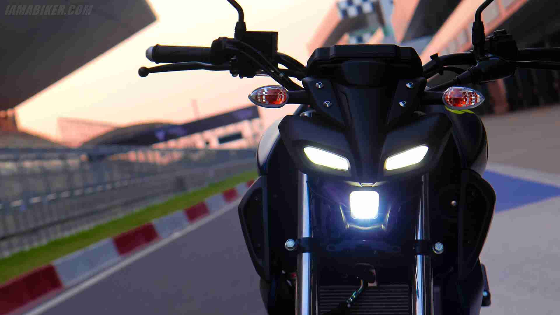 Yamaha Motorcycle Headlight Racetrack Background