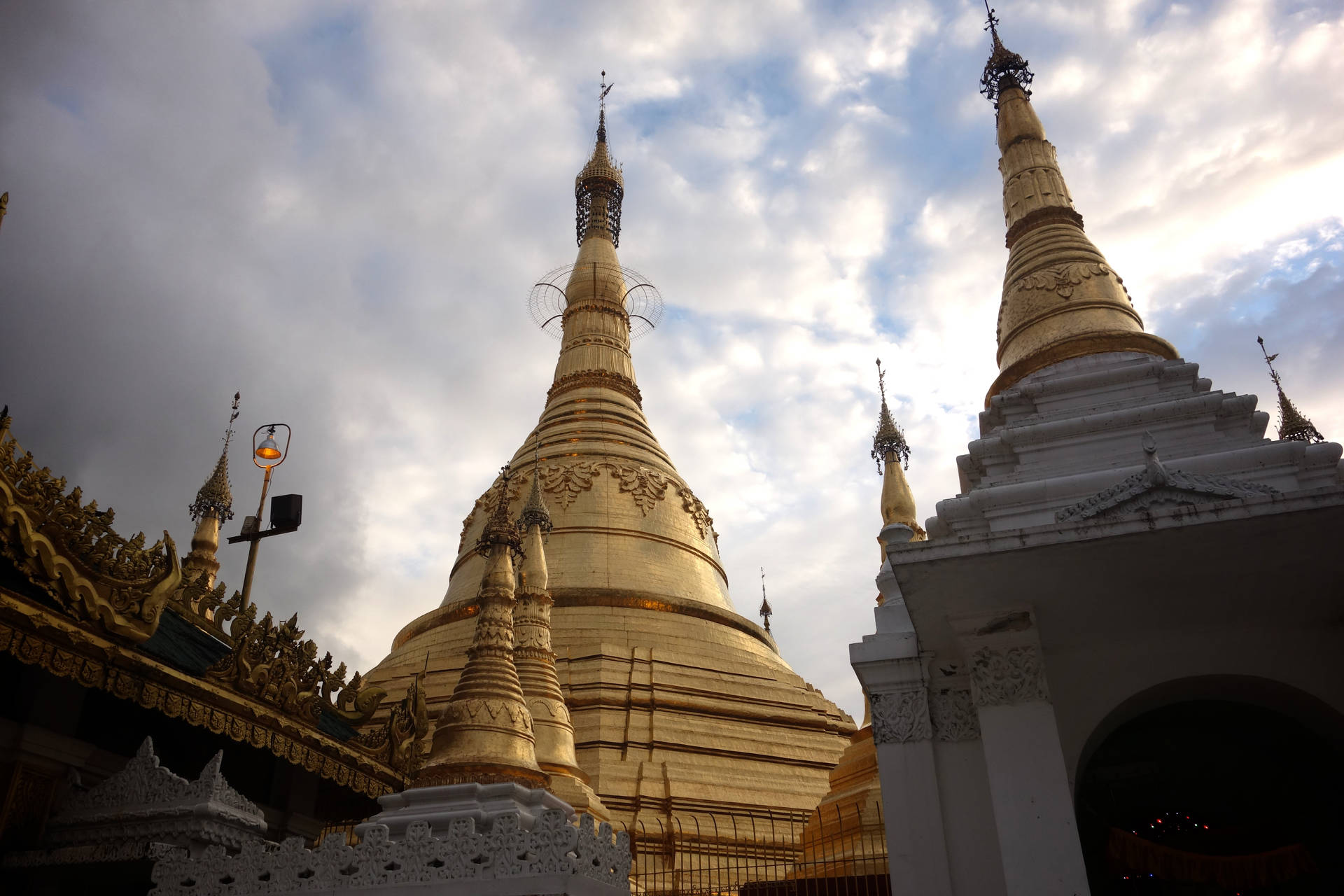 Yangon City Golden Pagodas Background