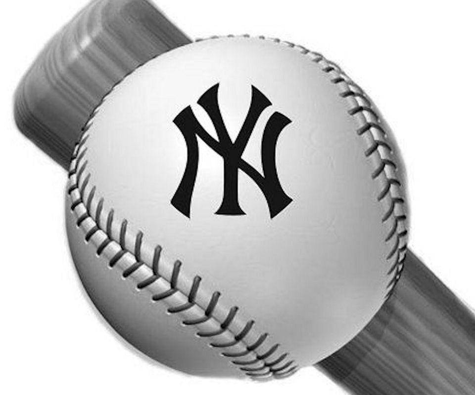 Yankees Ball Hit By Bat