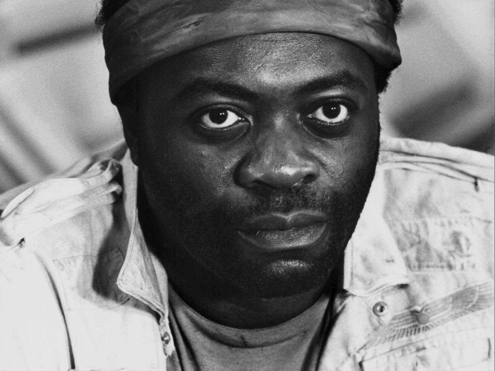 Yaphet Kotto From Alien Background