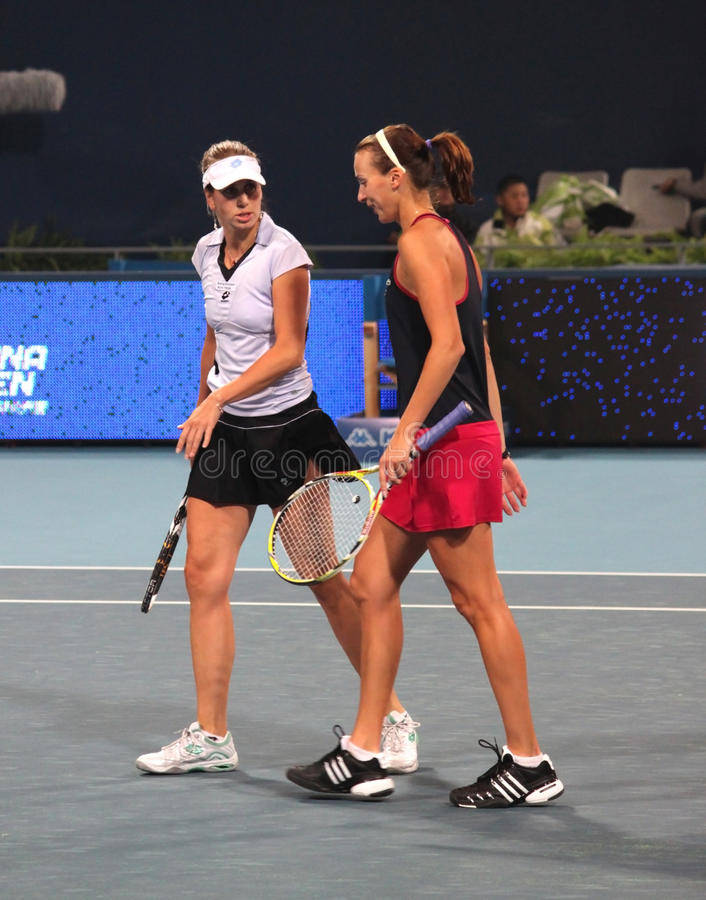 Yaroslava Shvedova And Ipek Senoglu Background