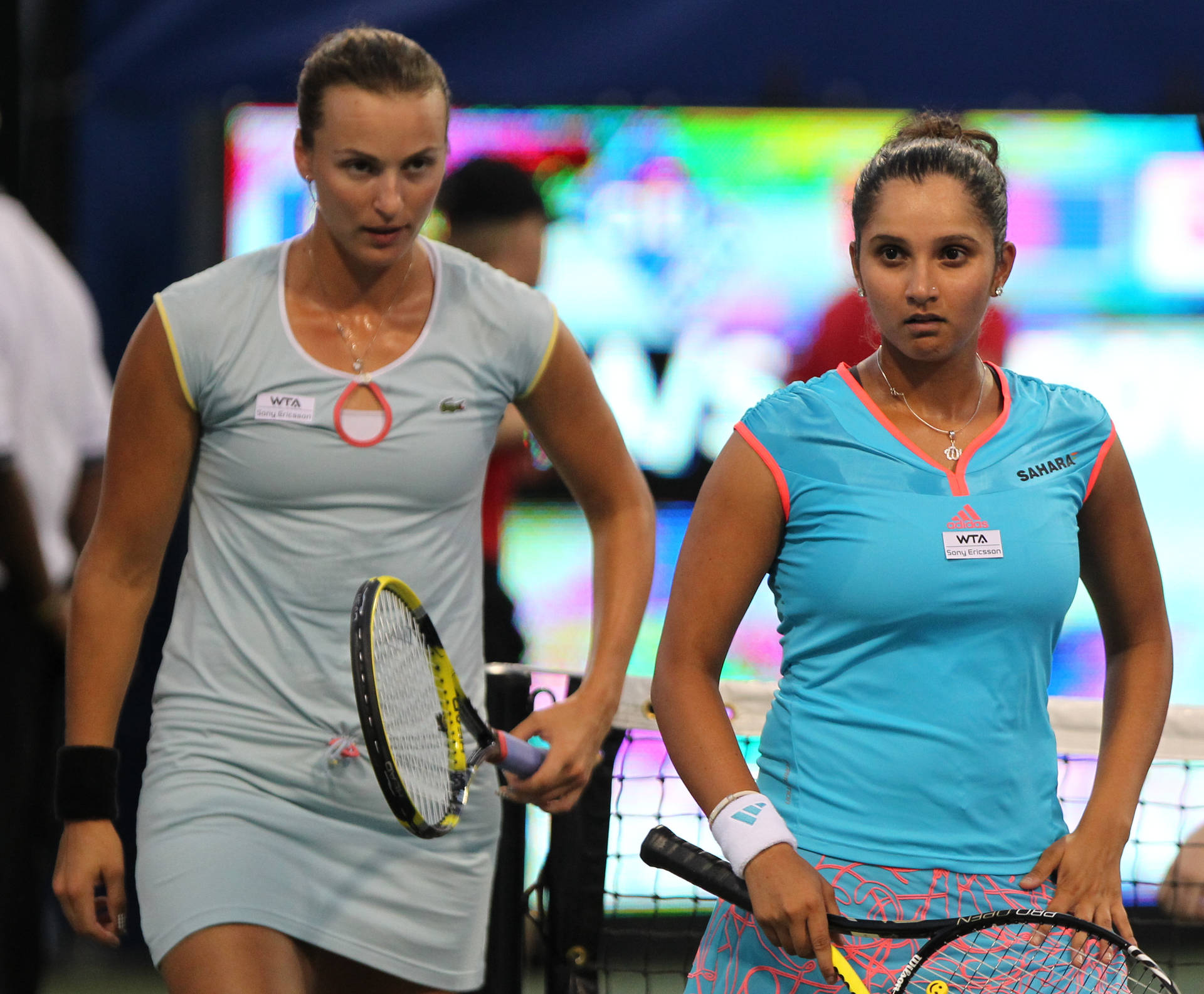 Yaroslava Shvedova Walking With Sania Mirza Background