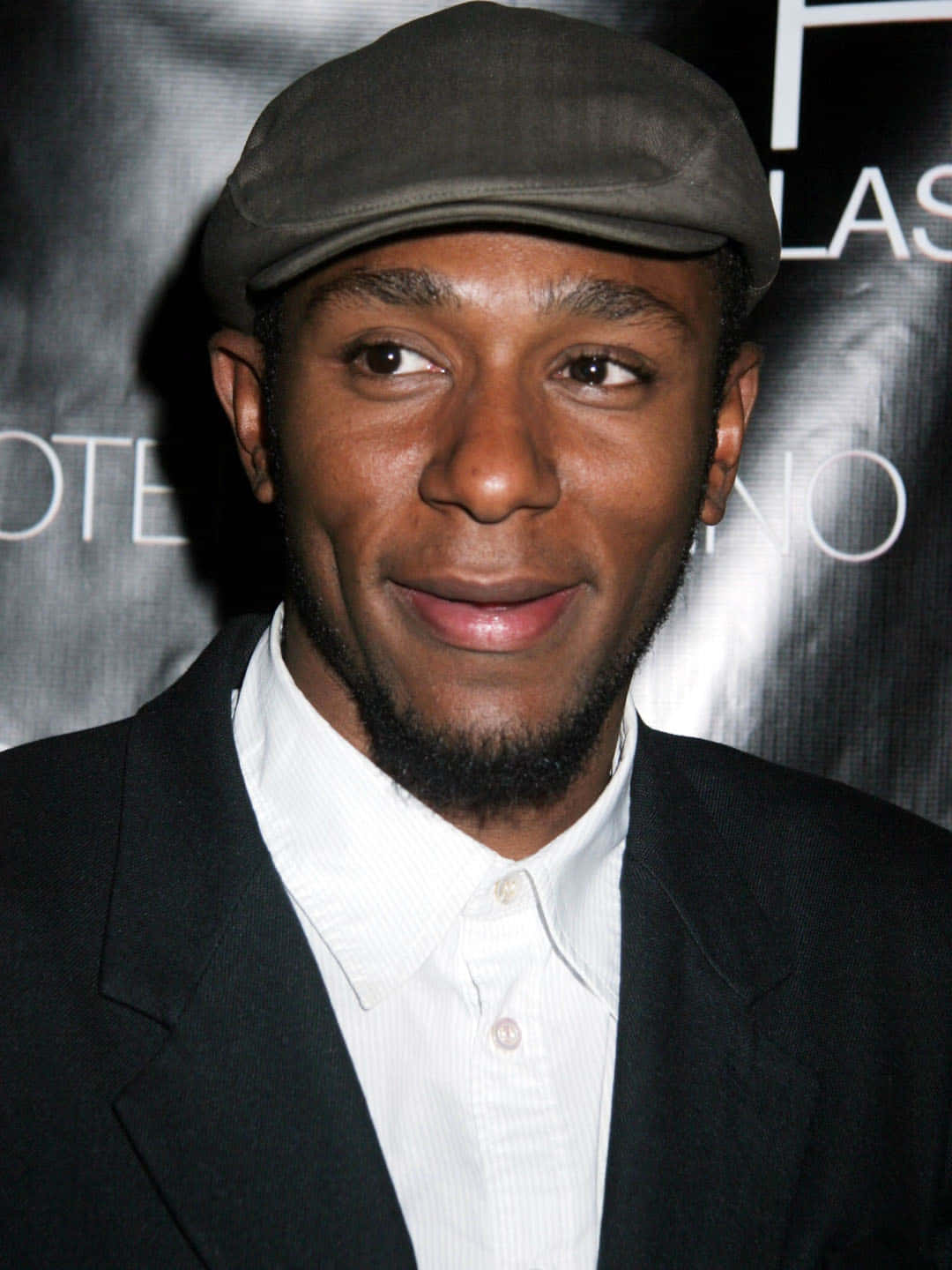 Yasiin Bey At Live Performance Background
