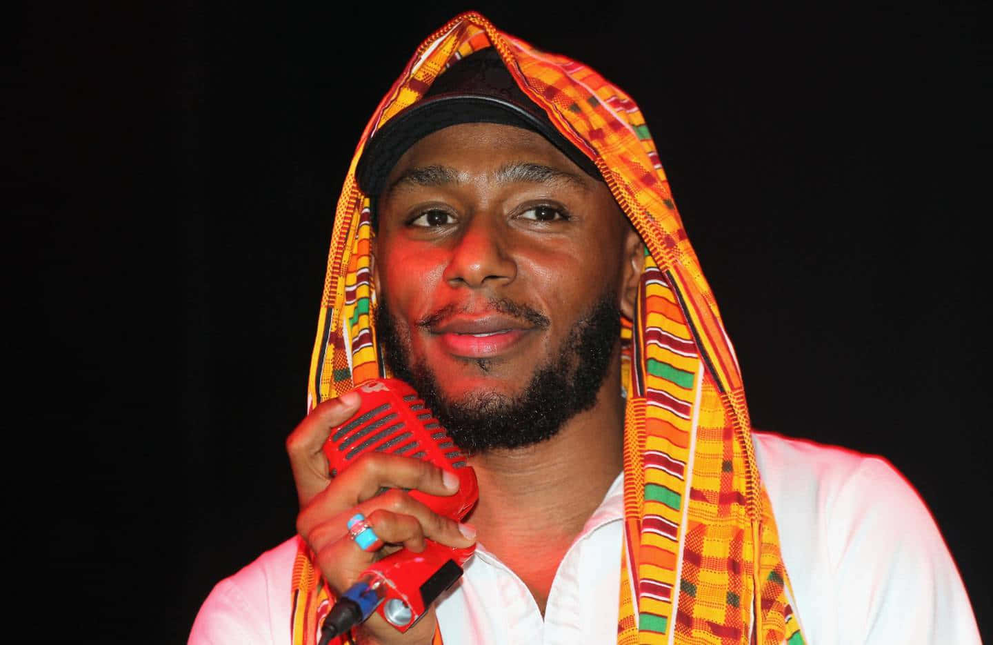 Yasiin Bey Performing Background