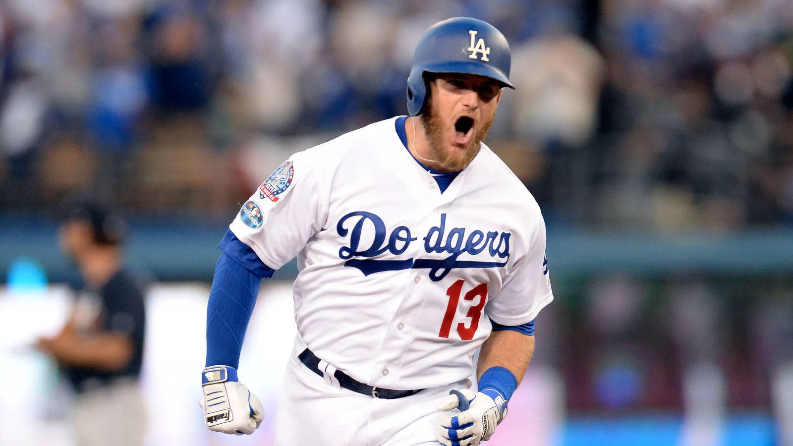 Yelling Max Muncy