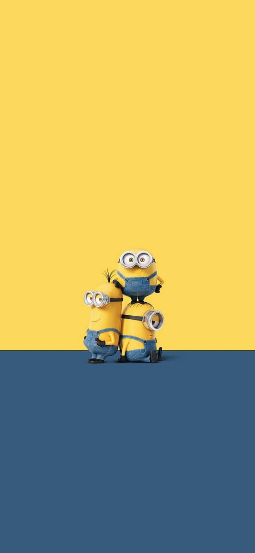 Yellow And Blue Despicable Me Minion Iphone Background
