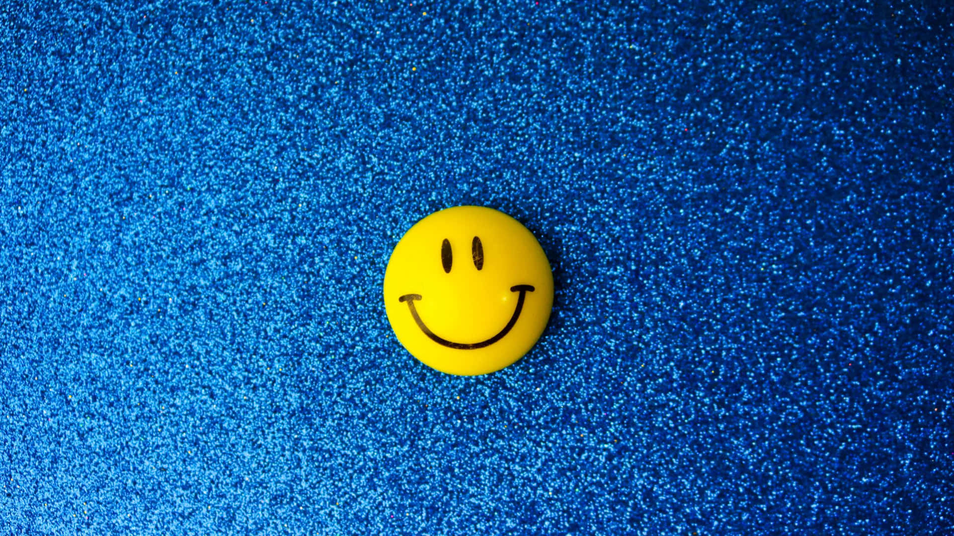 Yellow Ball Happy Smile Background