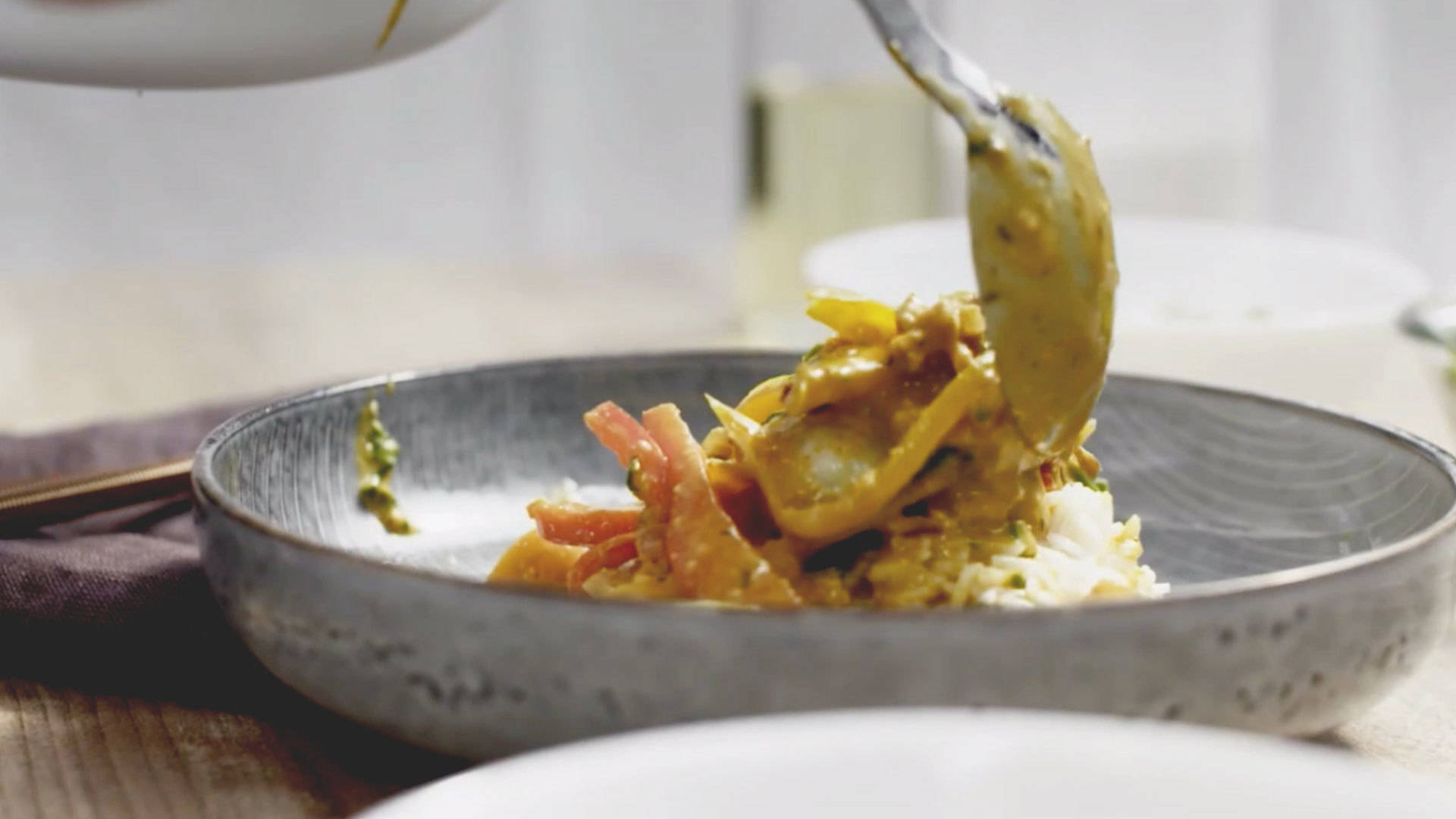 Yellow Curry On Rice Plating Background