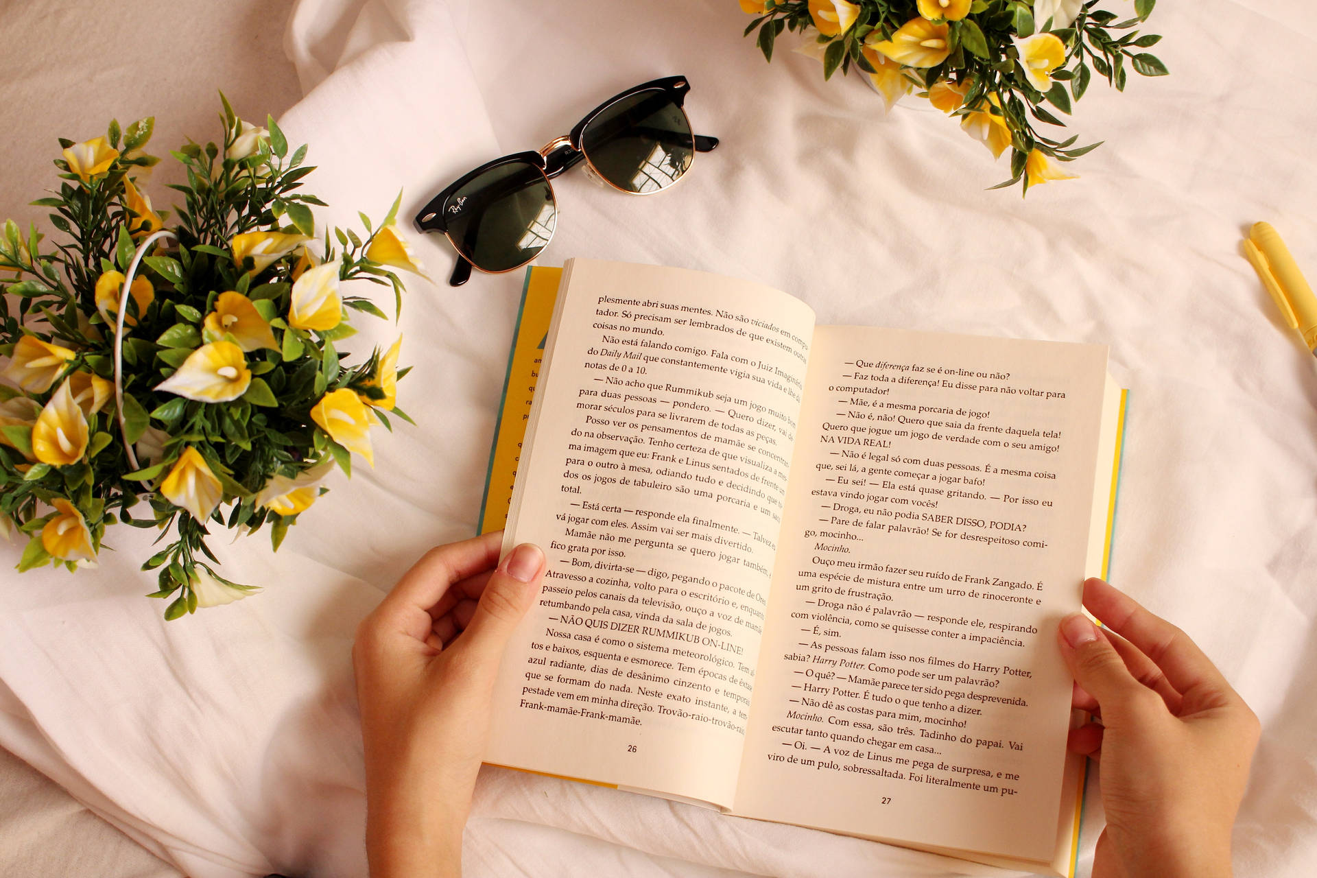 Yellow Flowers Aesthetic Book Desktop Background