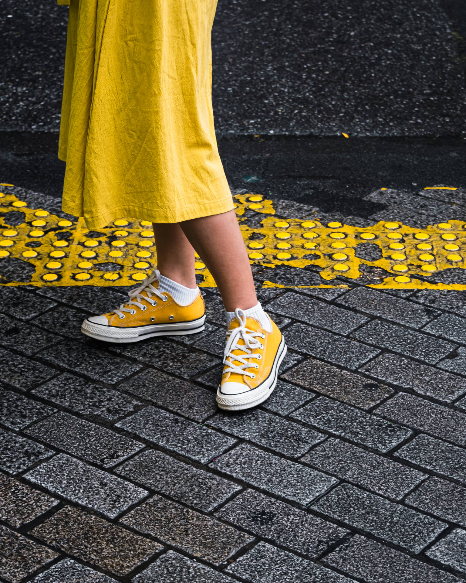 Yellow Low Cut Converse Background