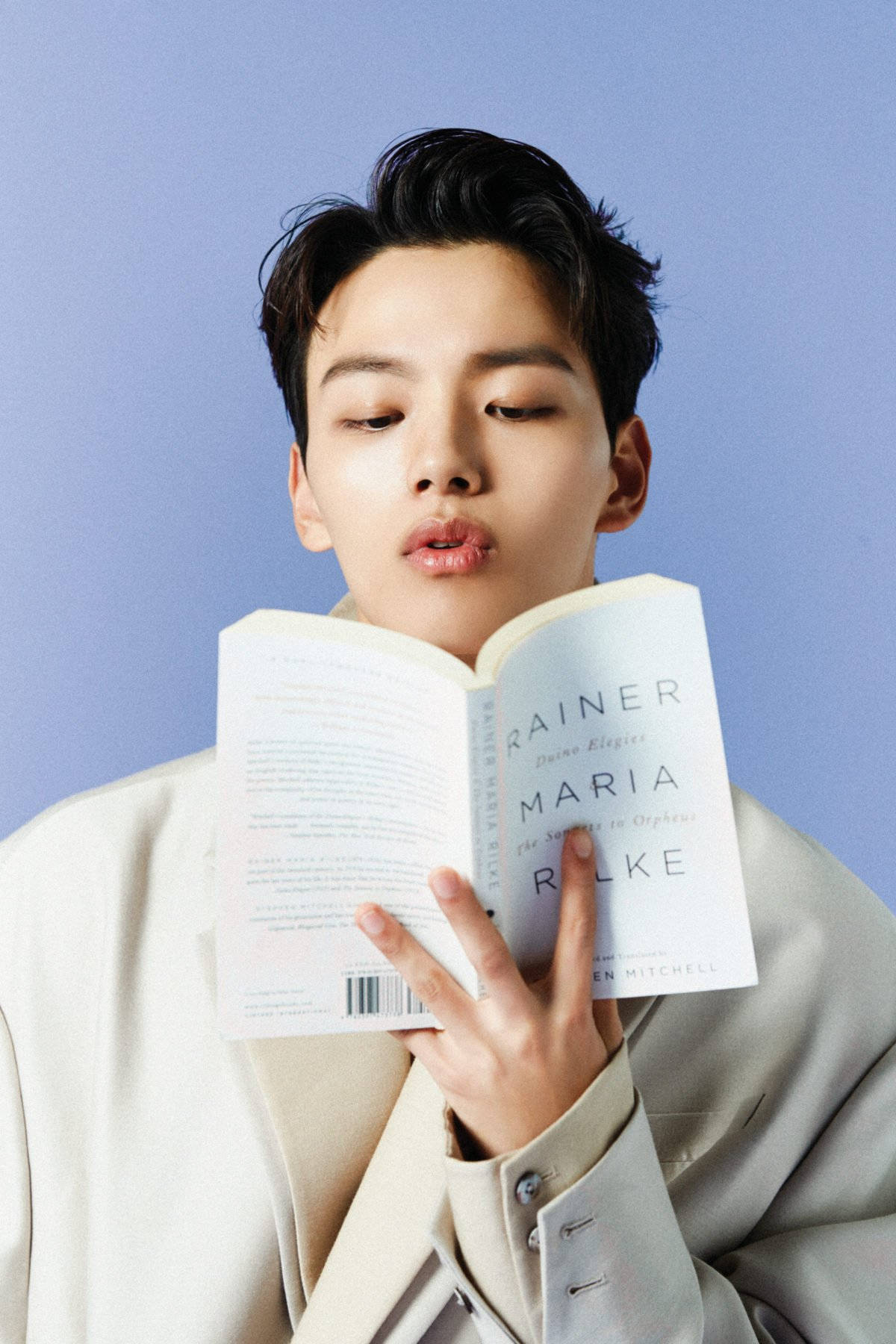 Yeo Jin Goo With Book Background