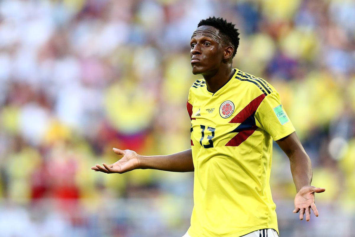 Yerry Mina Shrugging Background