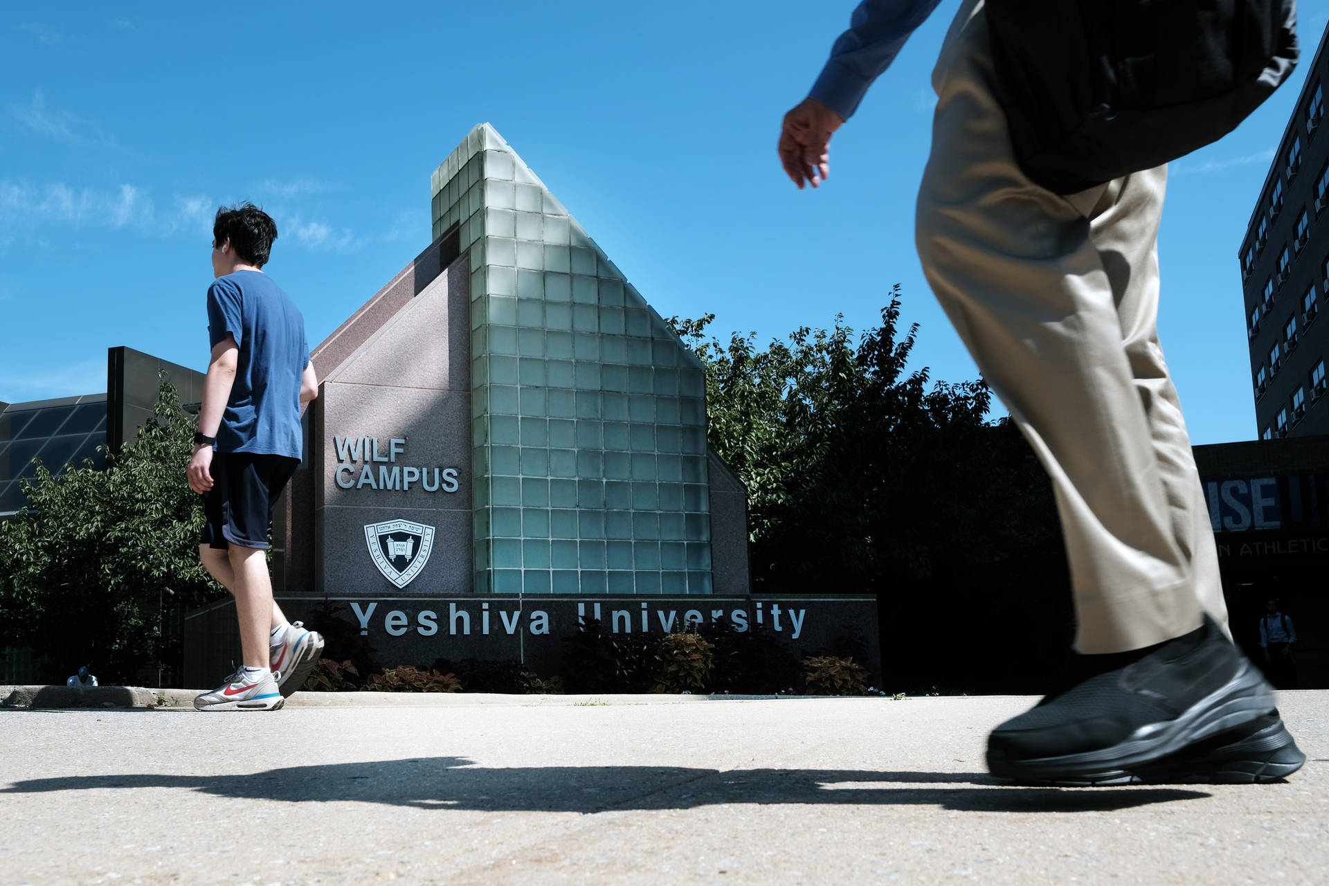 Yeshiva University Monument Background