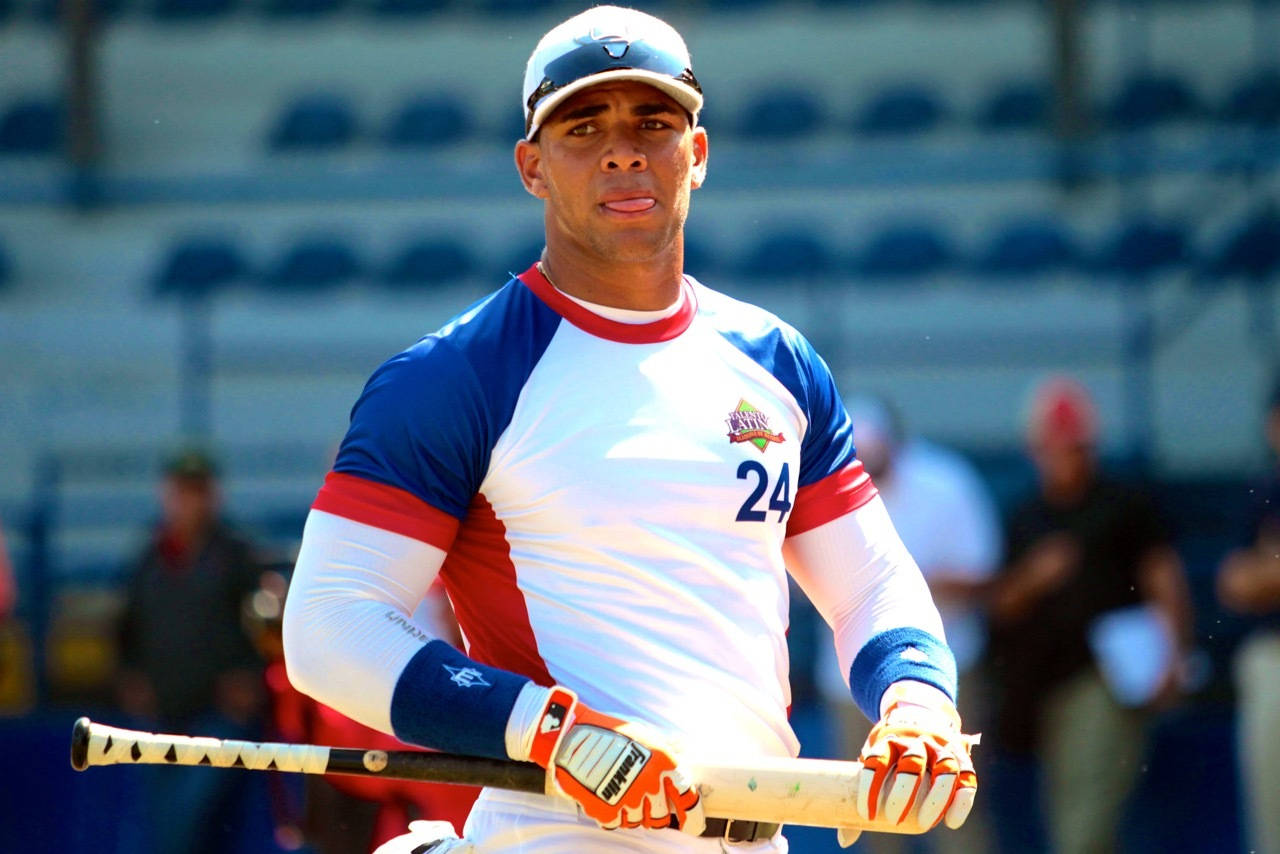 Yoan Moncada Holding Baseball Bat Background