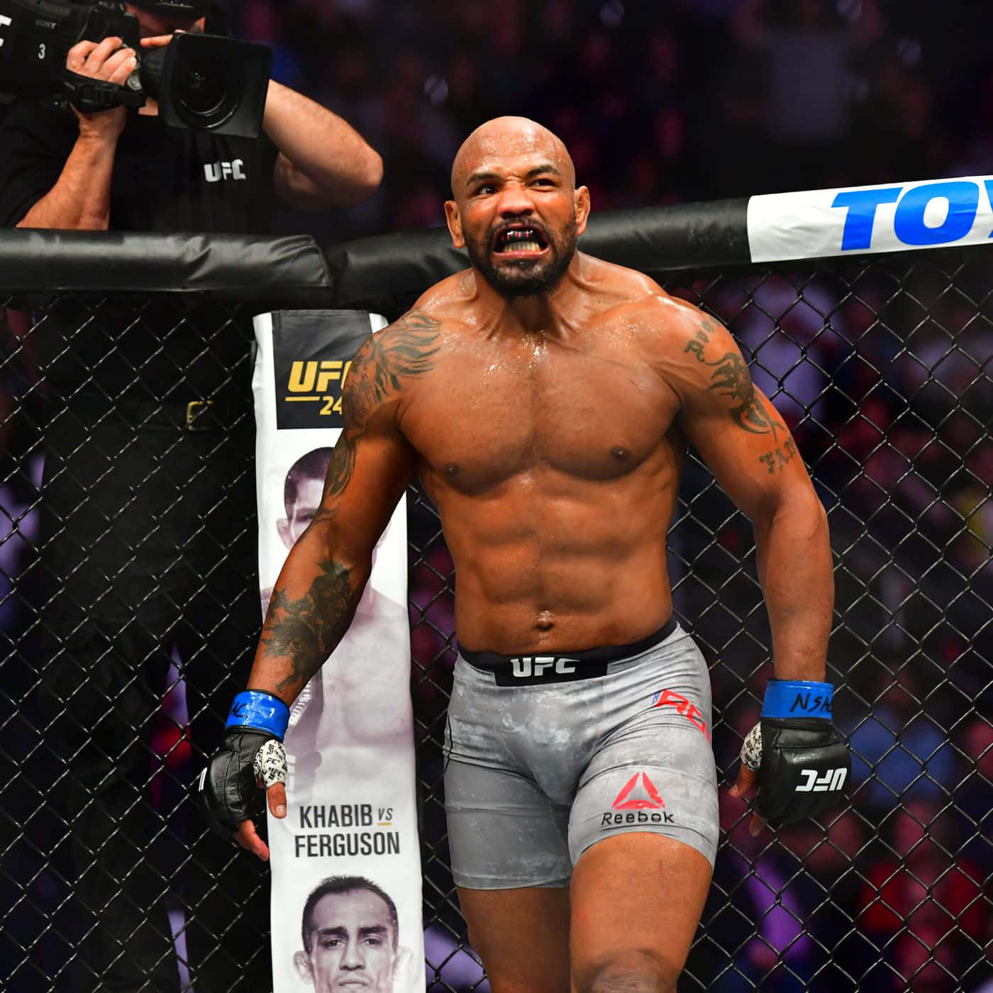 Yoel Romero Defeat Reaction At Ufc 248 Background