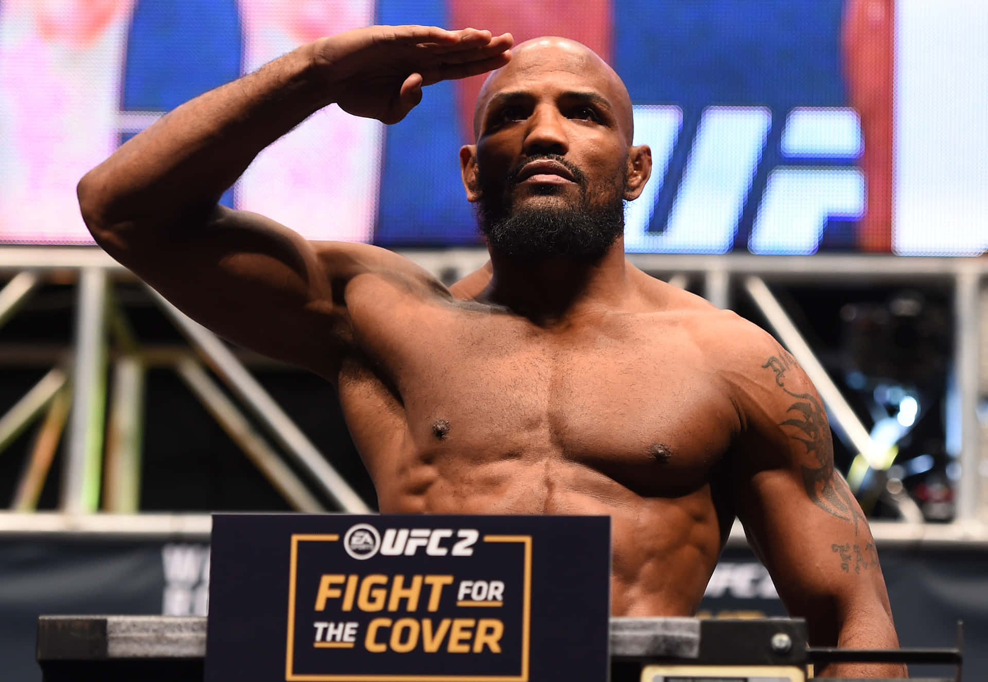 Yoel Romero Ufc 194 Weigh In Background