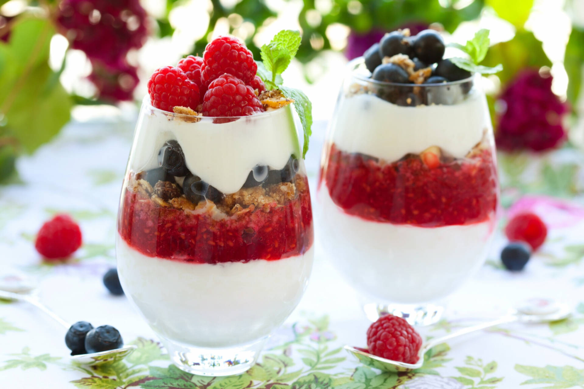 Yogurt With Granola And Fruits Background